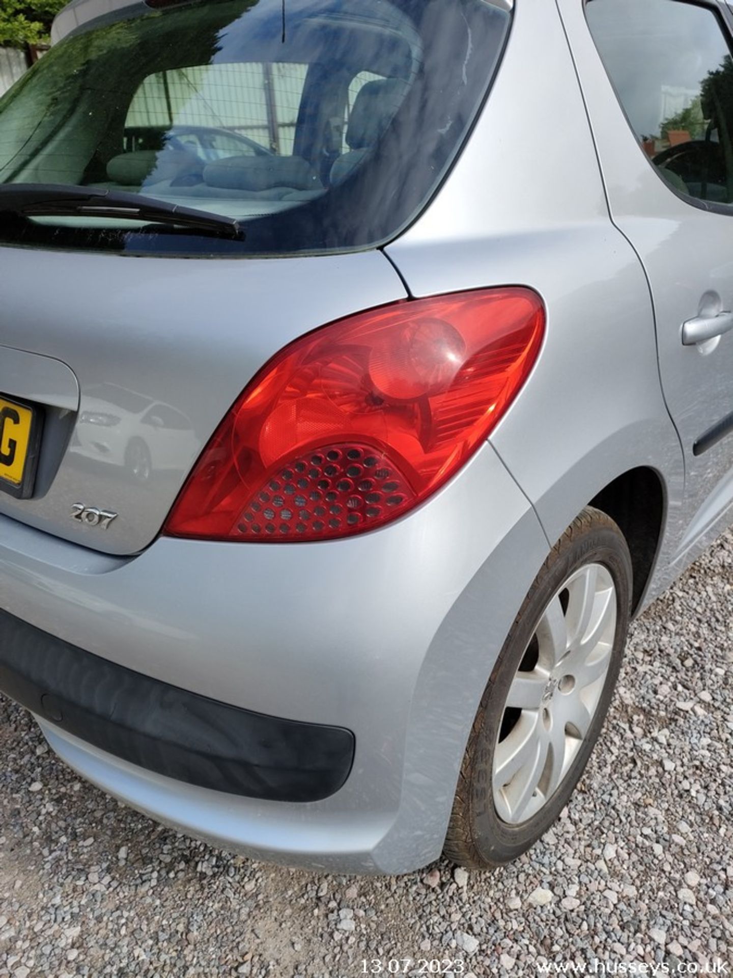 07/57 PEUGEOT 207 SE HDI 90 - 1560cc 5dr Hatchback (Silver, 94k) - Image 19 of 36