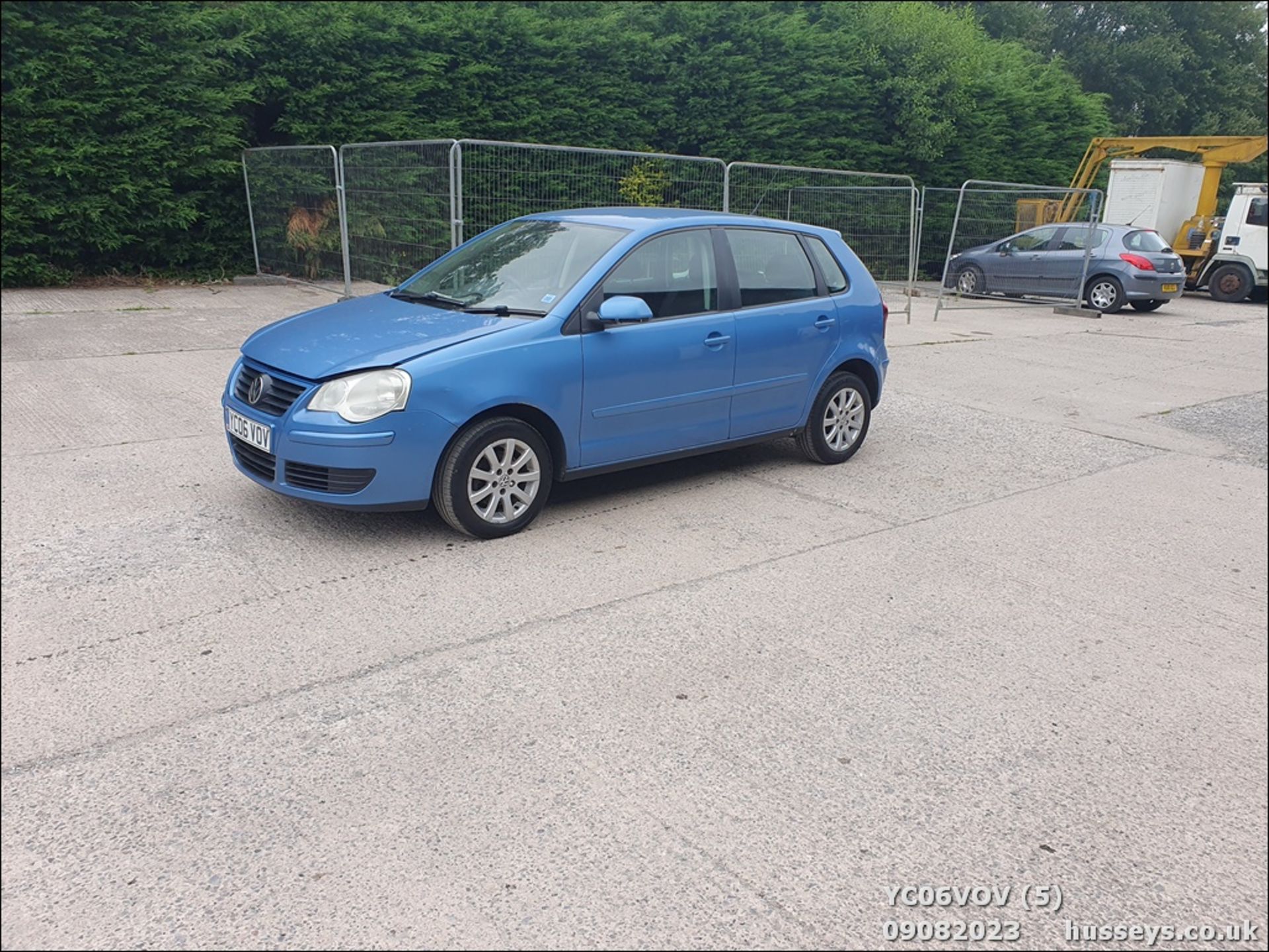 06/06 VOLKSWAGEN POLO SE TDI 80 - 1400cc 5dr Hatchback (Blue, 164k) - Image 6 of 61