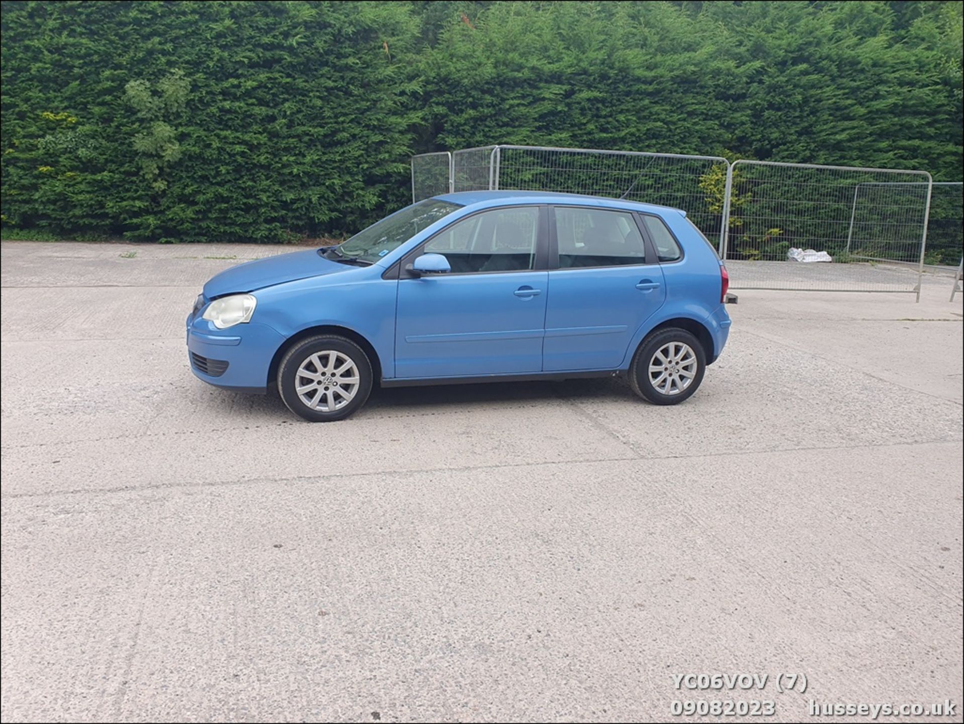 06/06 VOLKSWAGEN POLO SE TDI 80 - 1400cc 5dr Hatchback (Blue, 164k) - Image 8 of 61