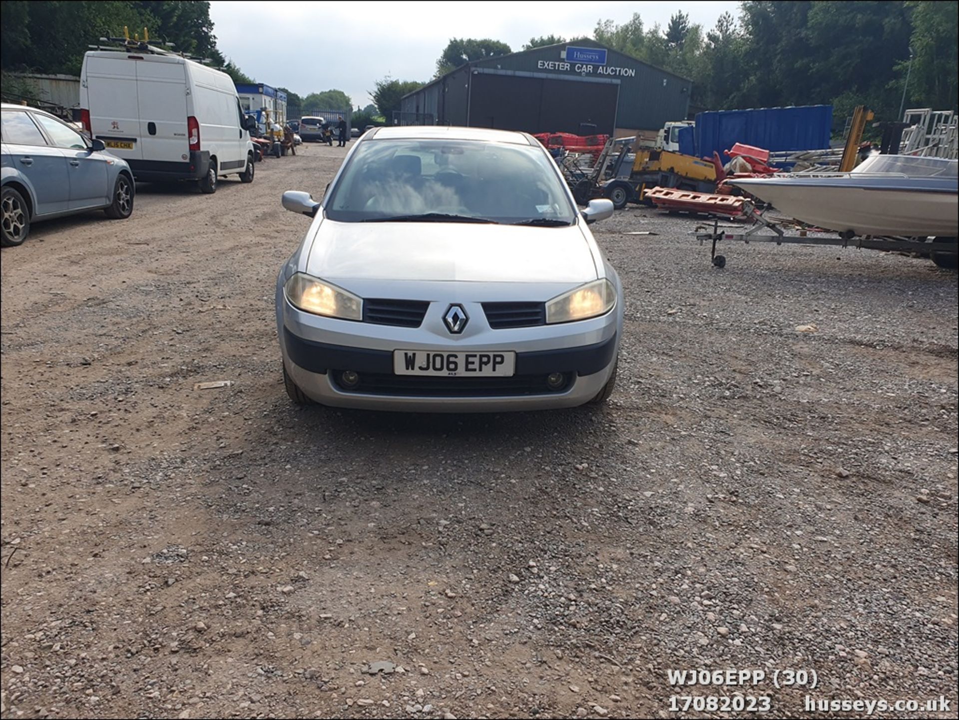 06/06 RENAULT MEGANE SL OASIS DCI 85 E4 - 1461cc 5dr Hatchback (Silver, 167k) - Image 30 of 62