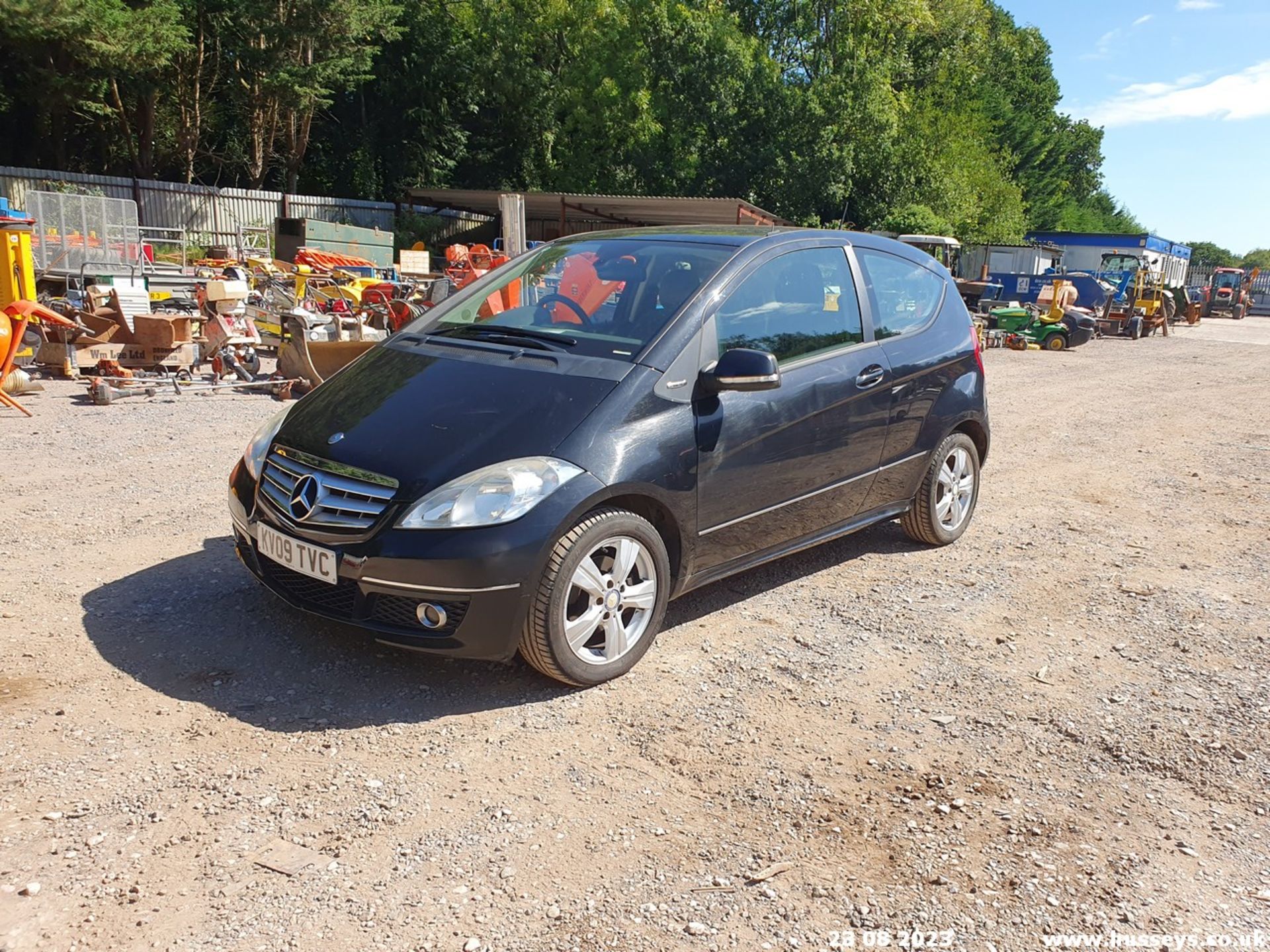 09/09 MERCEDES A150 AVANTGARDE SE CVT - 1498cc 3dr Hatchback (Black, 73k) - Image 46 of 55