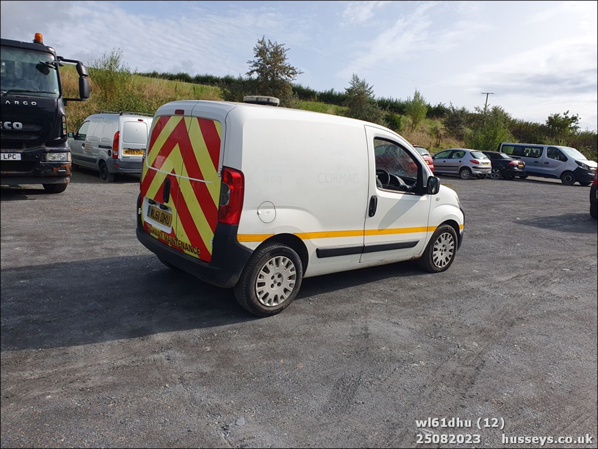 11/61 PEUGEOT BIPPER SE HDI - 1248cc 5dr Van (White, 176k) - Image 13 of 45