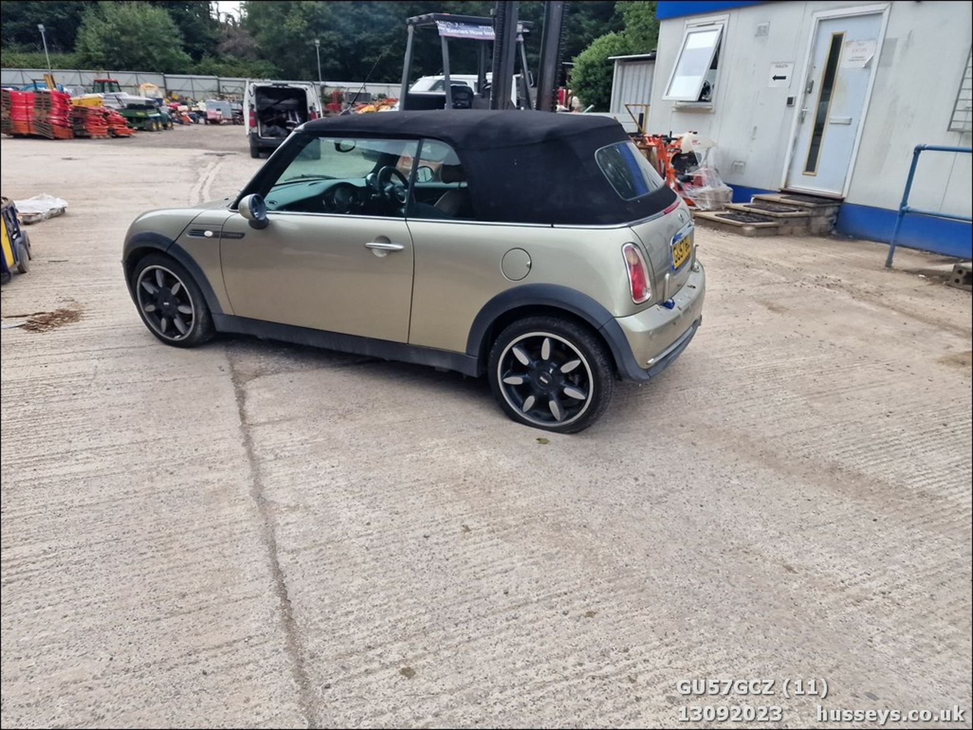 07/57 MINI COOPER SIDEWALK - 1598cc 2dr Convertible (Silver) - Image 12 of 27