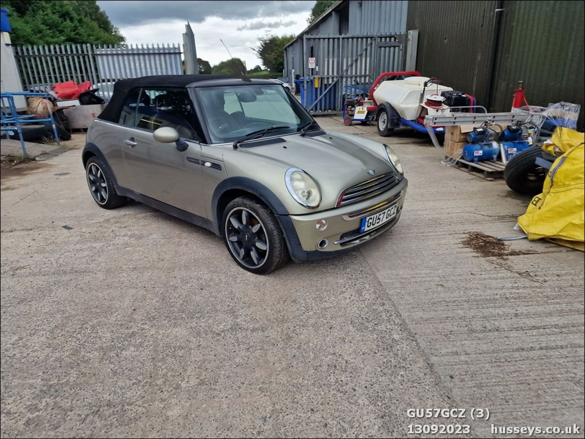 07/57 MINI COOPER SIDEWALK - 1598cc 2dr Convertible (Silver) - Image 4 of 27