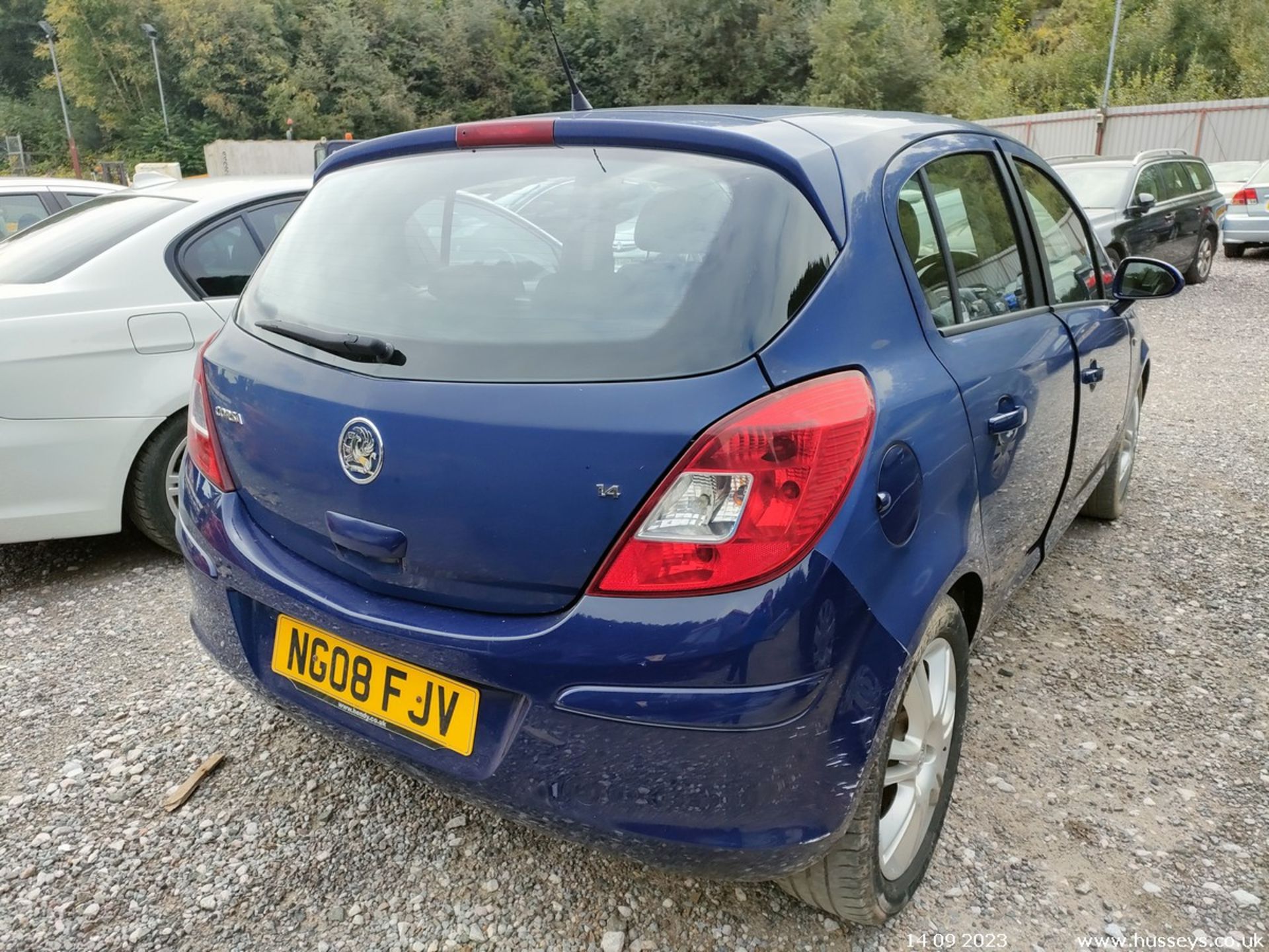 08/08 VAUXHALL CORSA DESIGN - 1364cc 5dr Hatchback (Blue) - Image 17 of 33