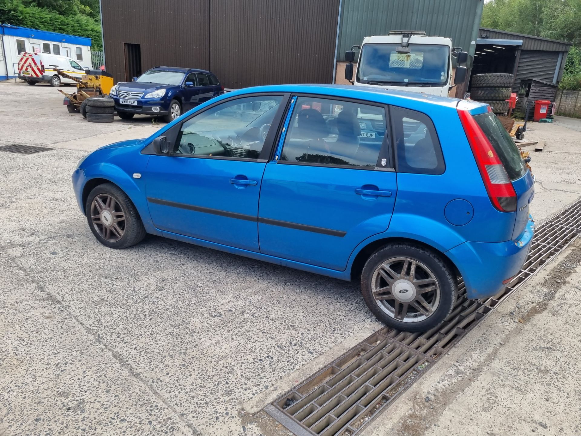 05/55 FORD FIESTA GHIA - 1388cc 5dr Hatchback (Blue) - Image 22 of 64