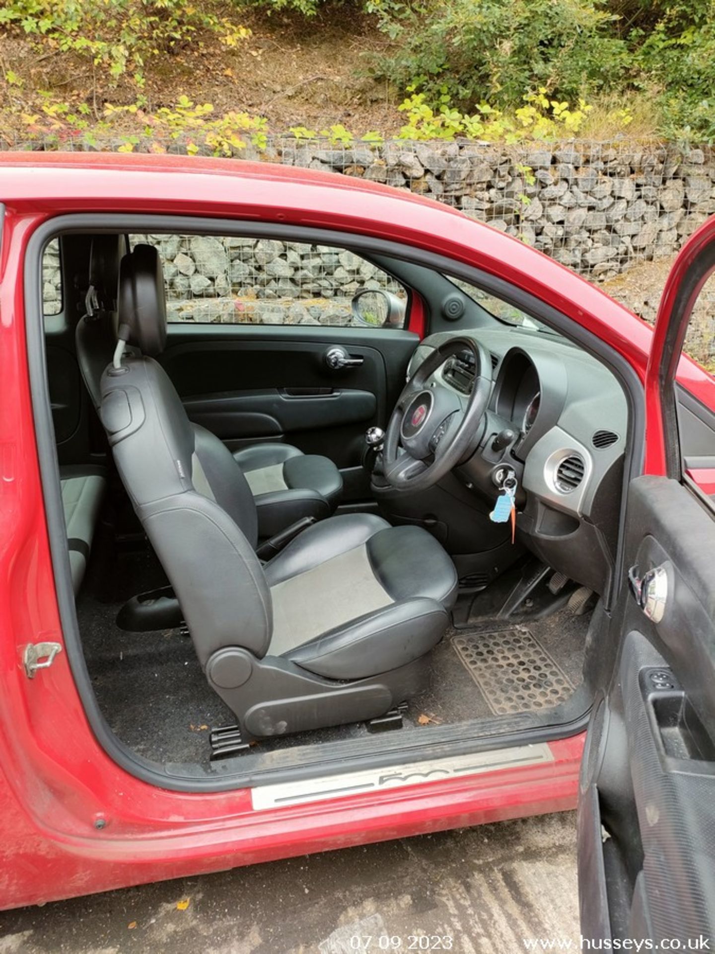 11/11 FIAT 500 TWINAIR - 875cc 3dr Hatchback (Red, 85k) - Image 28 of 35