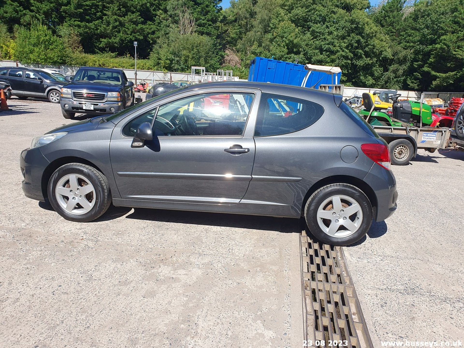 11/11 PEUGEOT 207 ENVY - 1360cc 3dr Hatchback (Grey, 94k) - Image 18 of 51