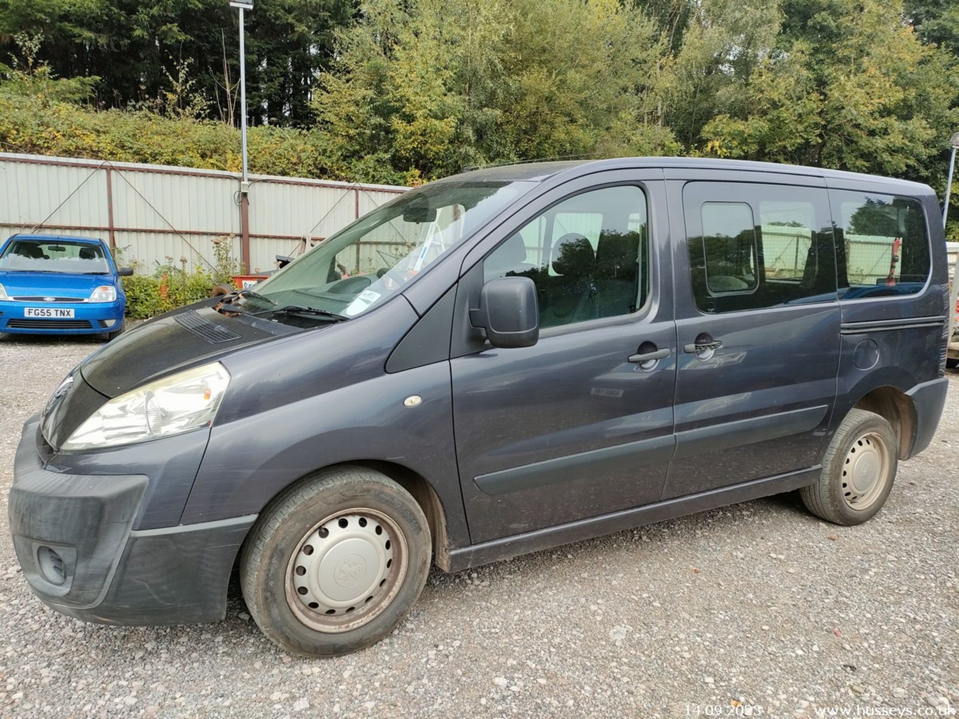 09/59 PEUGEOT EXPERT TEPEE COMFORT 6S - 1560cc 5dr MPV (Grey) - Image 10 of 33