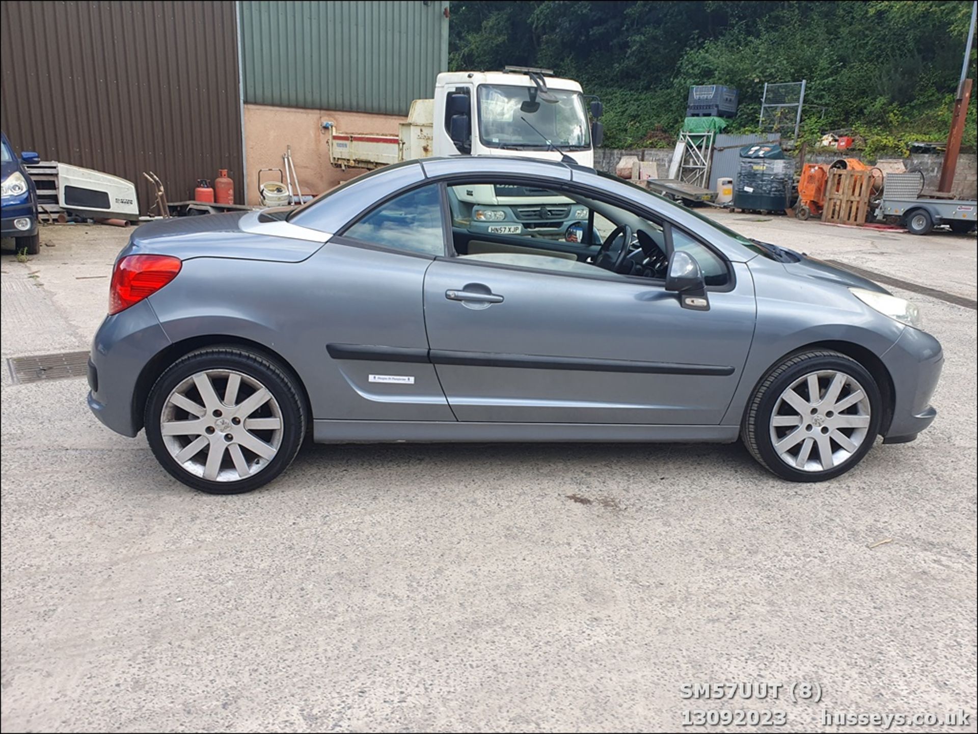 07/57 PEUGEOT 207 GT CC - 1598cc 2dr Convertible (Grey) - Image 9 of 59