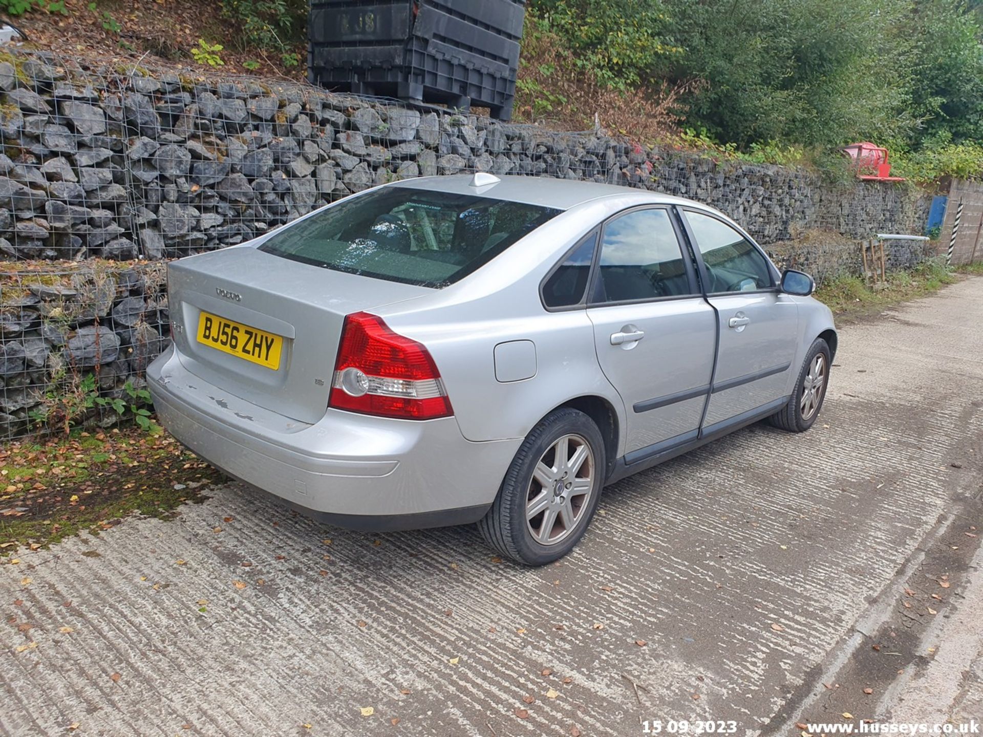 07/56 VOLVO S40 S - 1596cc 4dr Saloon (Silver, 161k) - Image 16 of 29