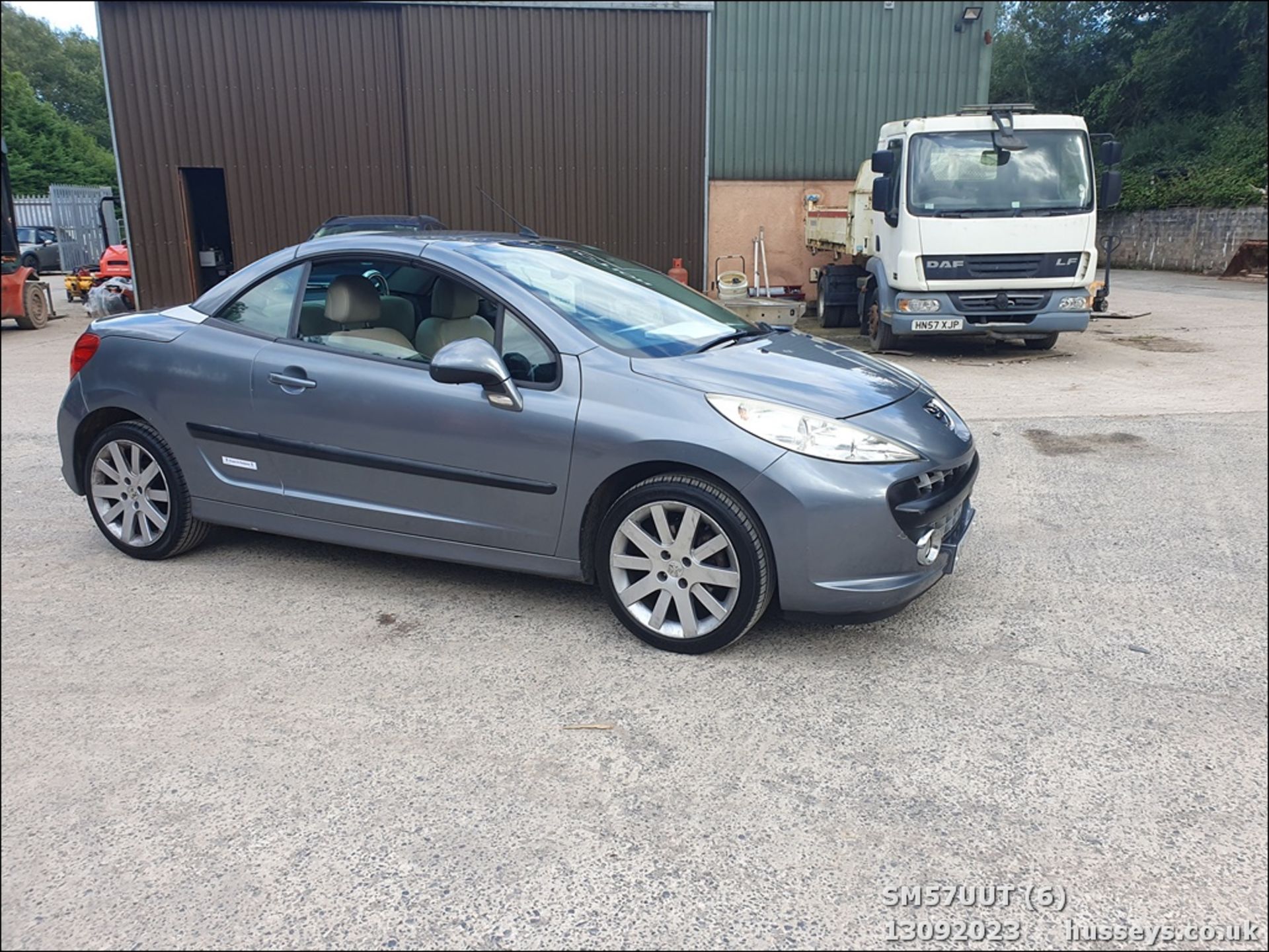 07/57 PEUGEOT 207 GT CC - 1598cc 2dr Convertible (Grey) - Image 7 of 59