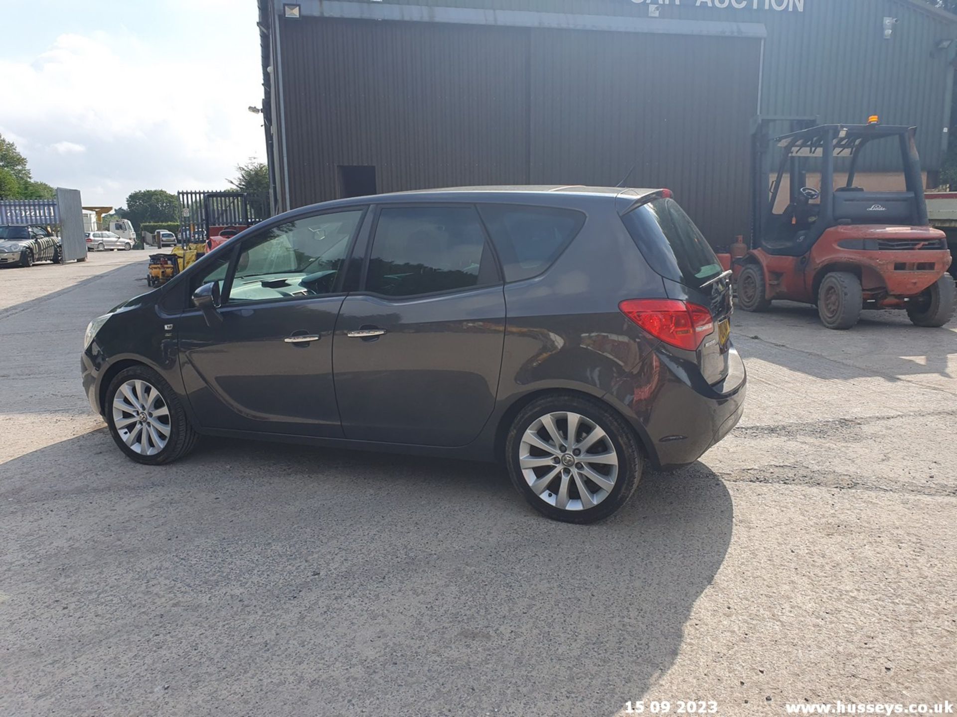 13/13 VAUXHALL MERIVA SE - 1398cc 5dr MPV (Grey, 73k) - Image 15 of 24