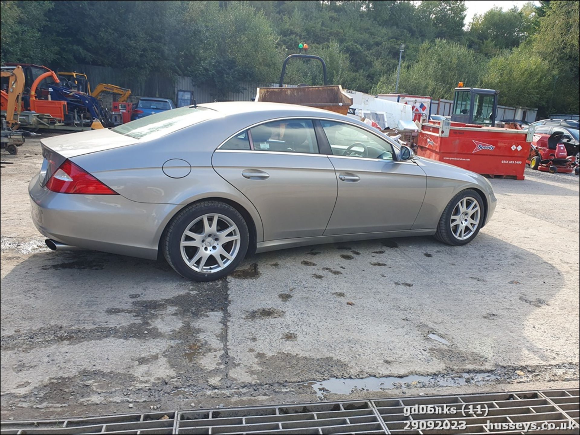 06/06 MERCEDES CLS 350 AUTO - 3498cc 4dr Coupe (Silver, 130k) - Image 12 of 64