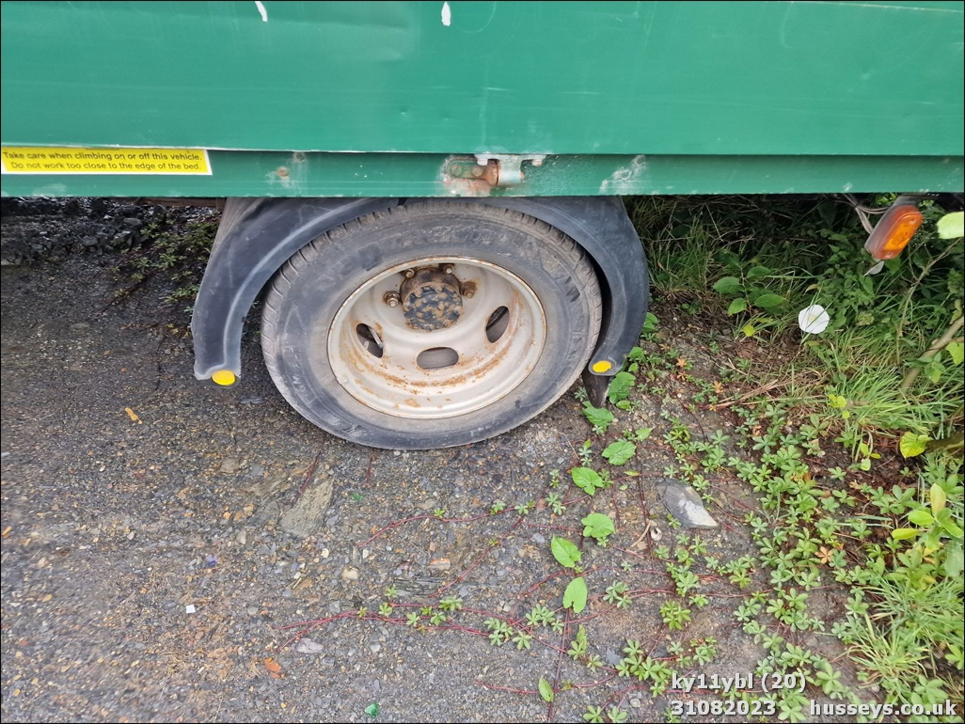 11/11 MITSUBISHI FUSO CANTER 3C13-30 MWB - 2998cc (Green) - Image 21 of 27