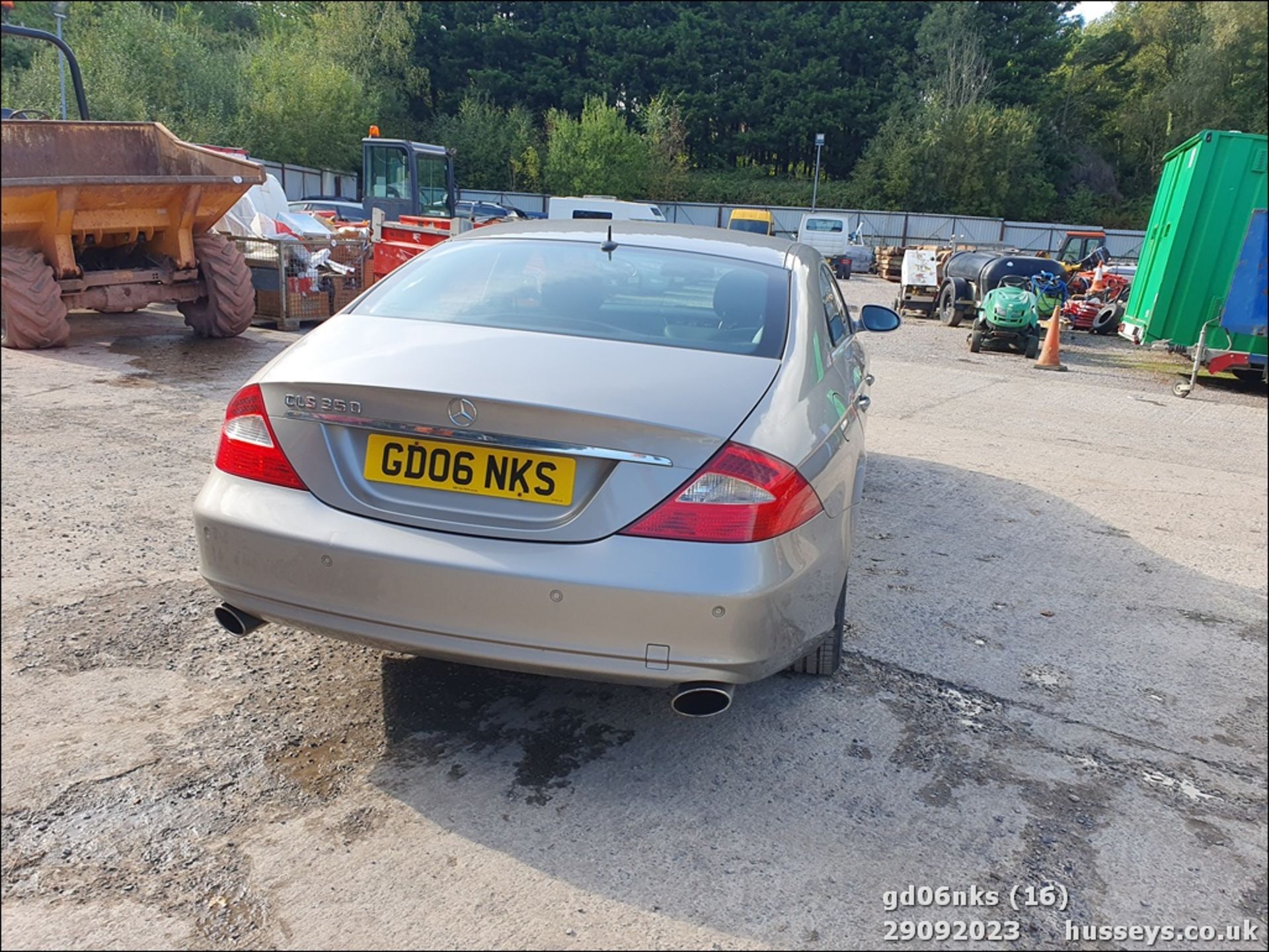 06/06 MERCEDES CLS 350 AUTO - 3498cc 4dr Coupe (Silver, 130k) - Image 17 of 64