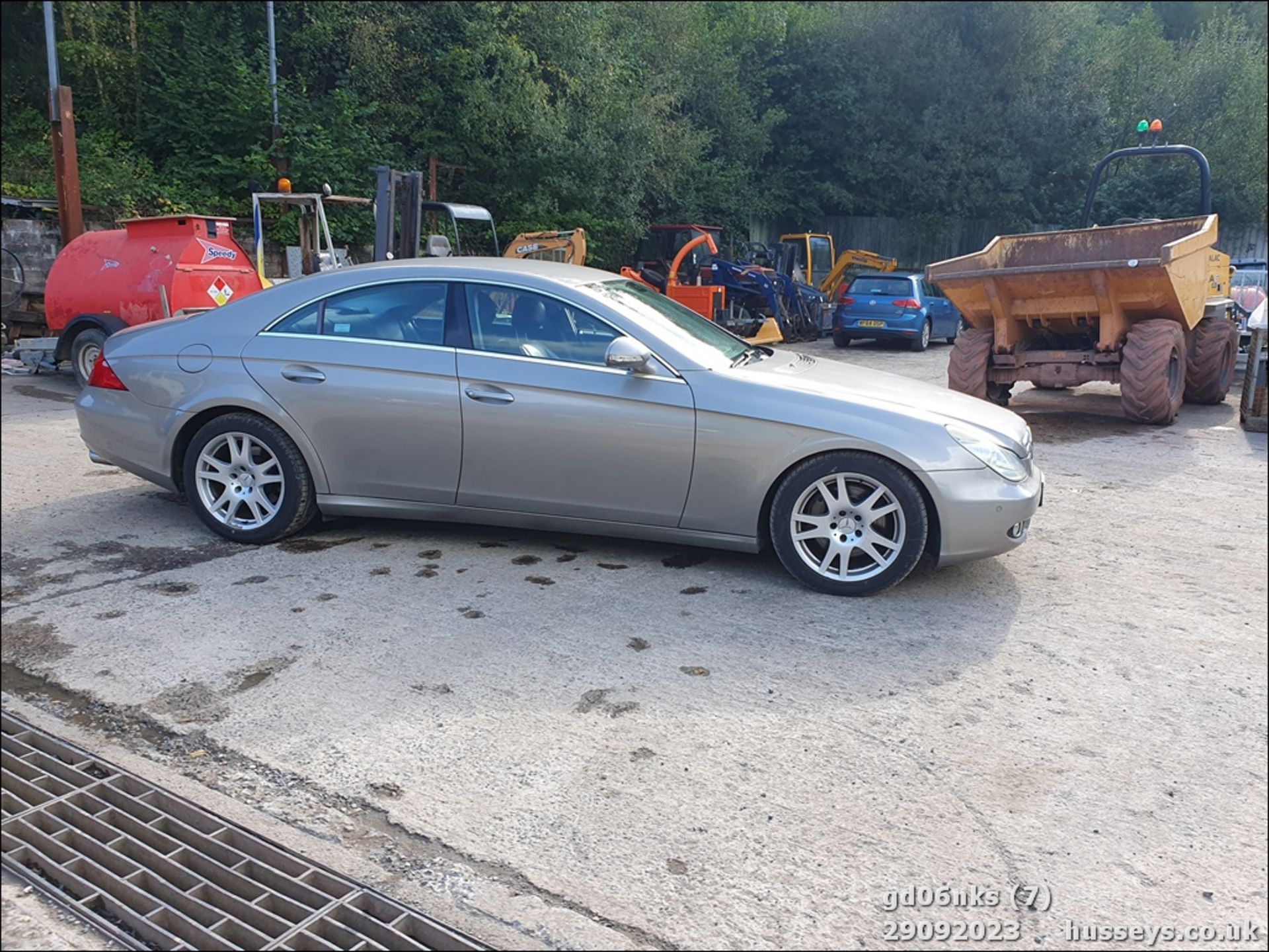 06/06 MERCEDES CLS 350 AUTO - 3498cc 4dr Coupe (Silver, 130k) - Image 8 of 64