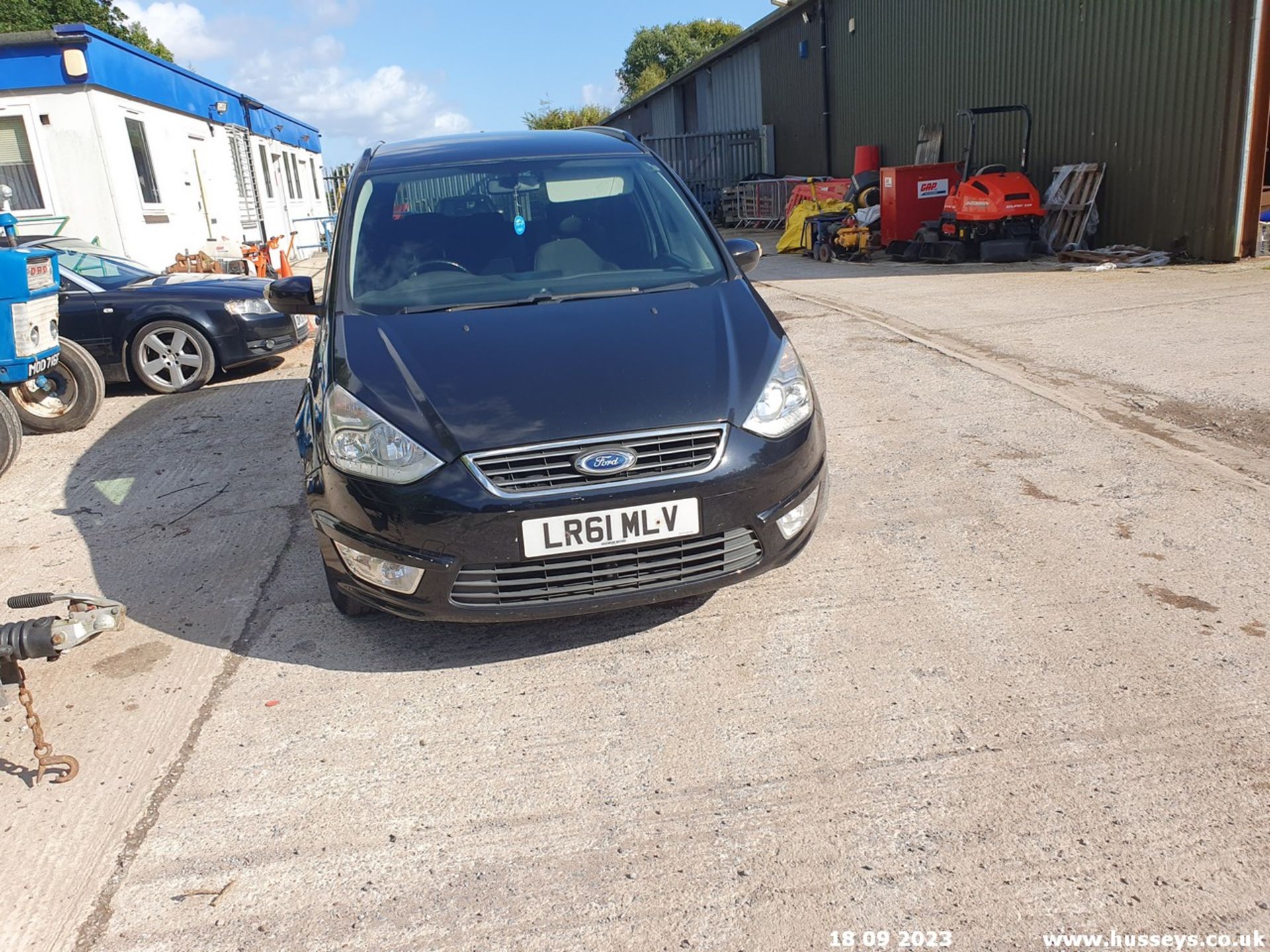 11/61 FORD GALAXY ZETEC TDCI AUTO - 1997cc 5dr MPV (Black, 200k) - Image 26 of 62