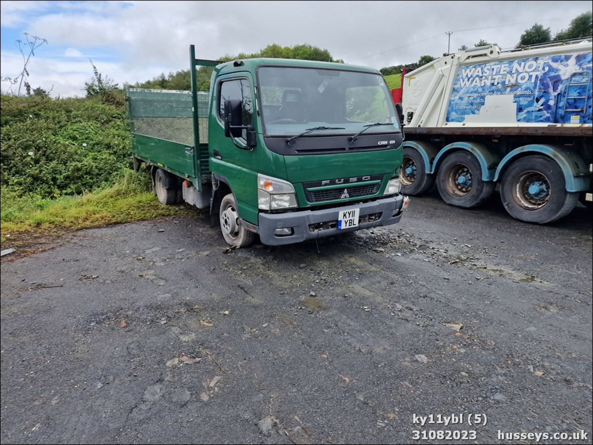 11/11 MITSUBISHI FUSO CANTER 3C13-30 MWB - 2998cc (Green) - Image 6 of 27