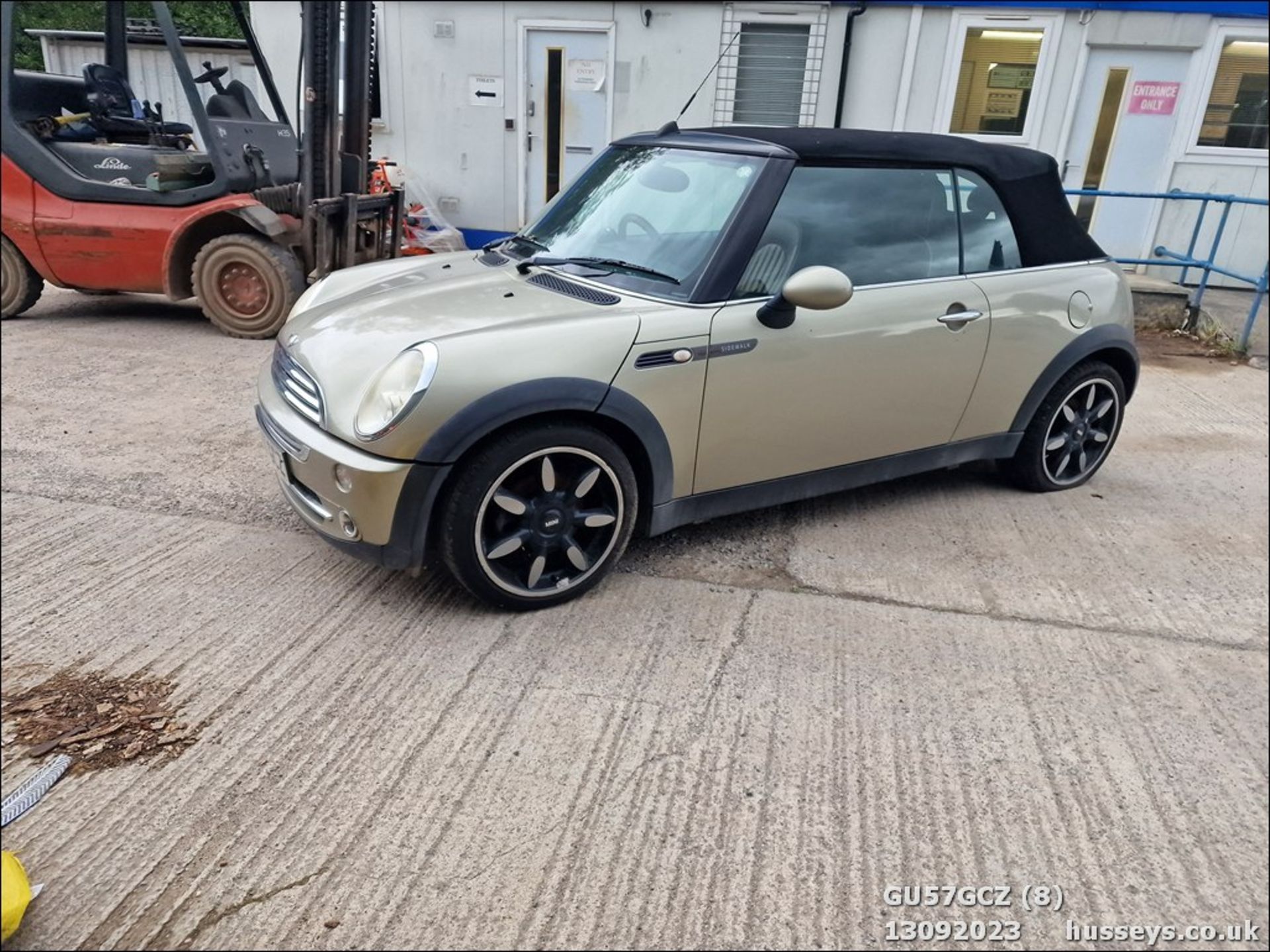 07/57 MINI COOPER SIDEWALK - 1598cc 2dr Convertible (Silver) - Image 9 of 27