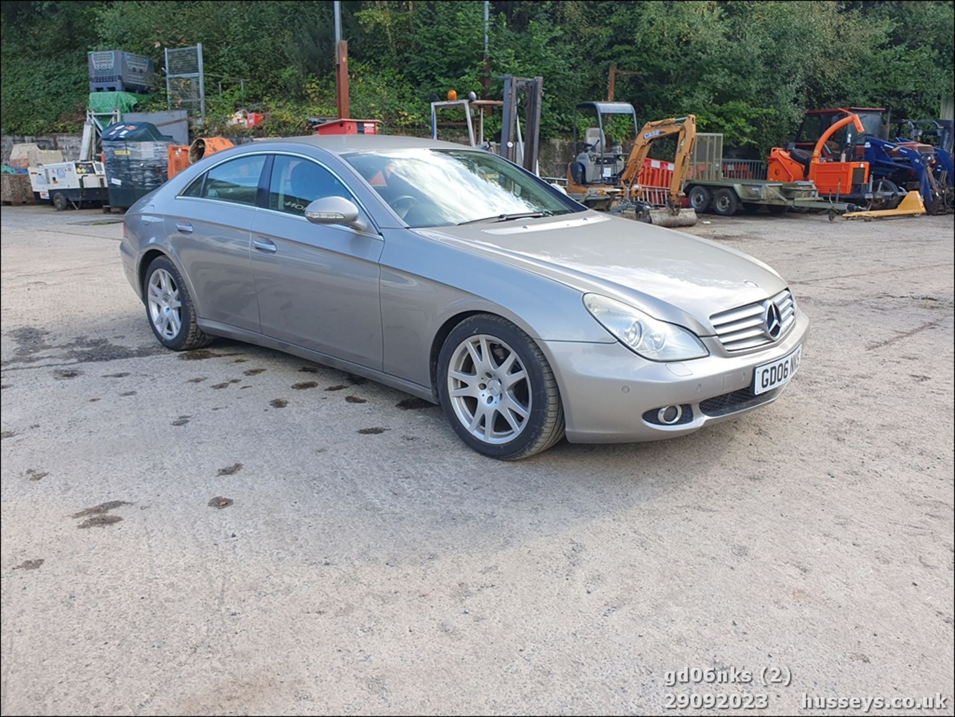 06/06 MERCEDES CLS 350 AUTO - 3498cc 4dr Coupe (Silver, 130k) - Image 3 of 64