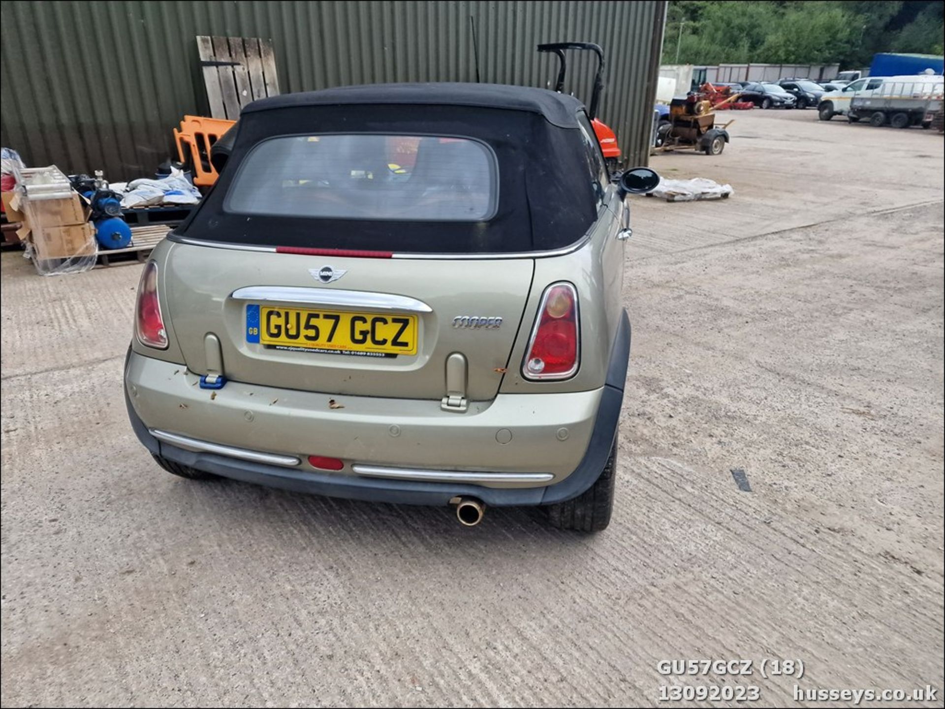 07/57 MINI COOPER SIDEWALK - 1598cc 2dr Convertible (Silver) - Image 19 of 27