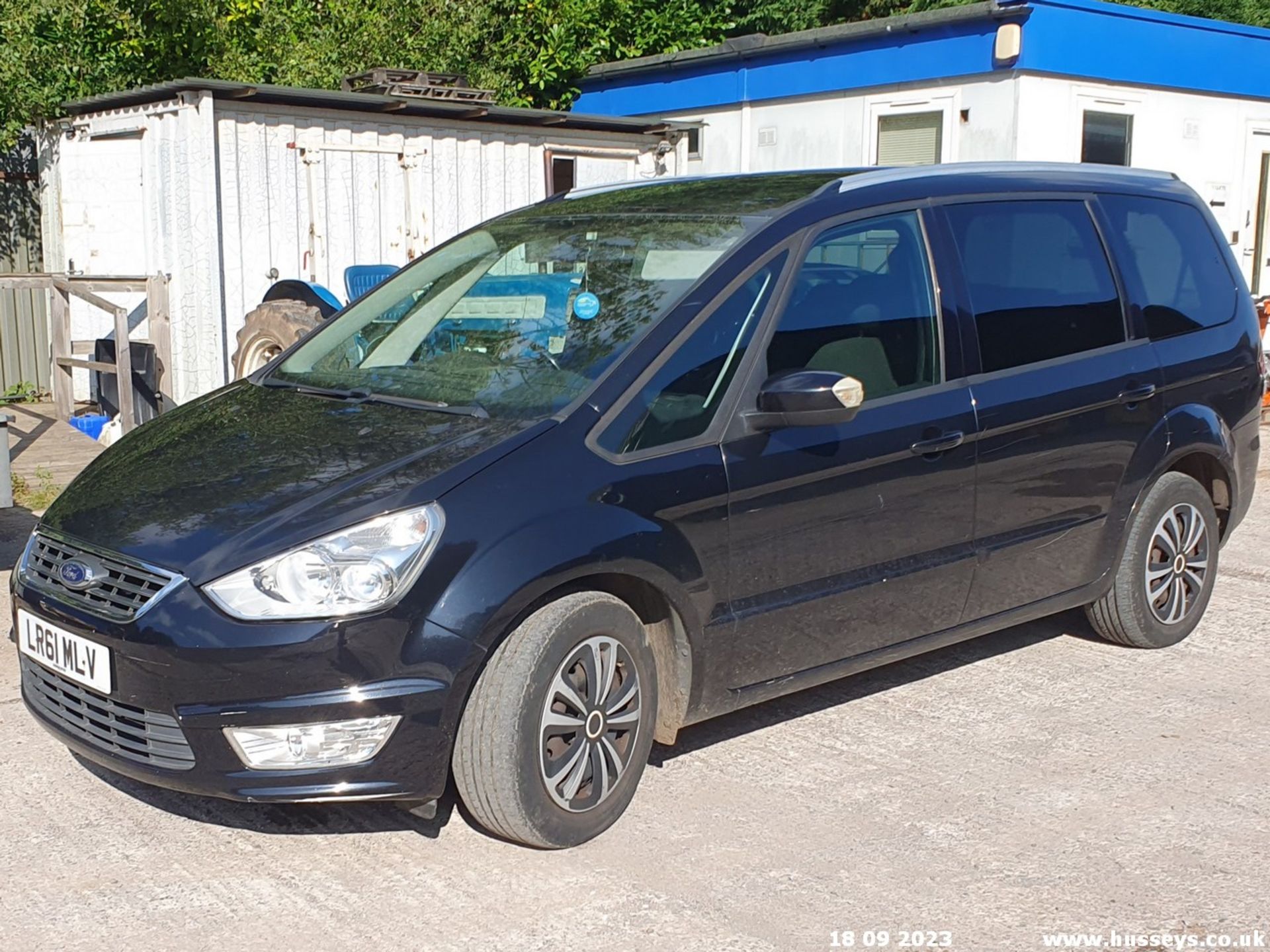 11/61 FORD GALAXY ZETEC TDCI AUTO - 1997cc 5dr MPV (Black, 200k)