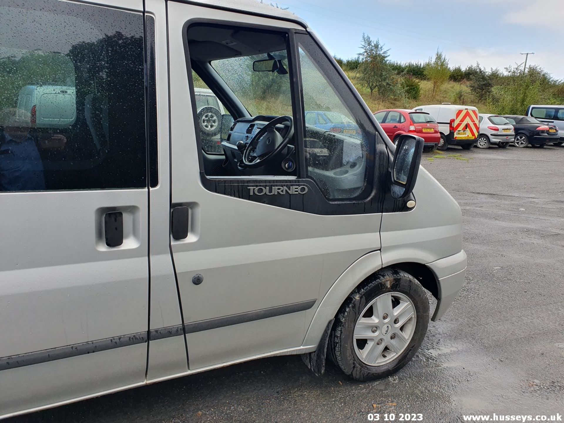 13/62 FORD TRANSIT 125 T280 FWD - 2198cc 5dr MPV (Silver, 146k) - Image 22 of 65