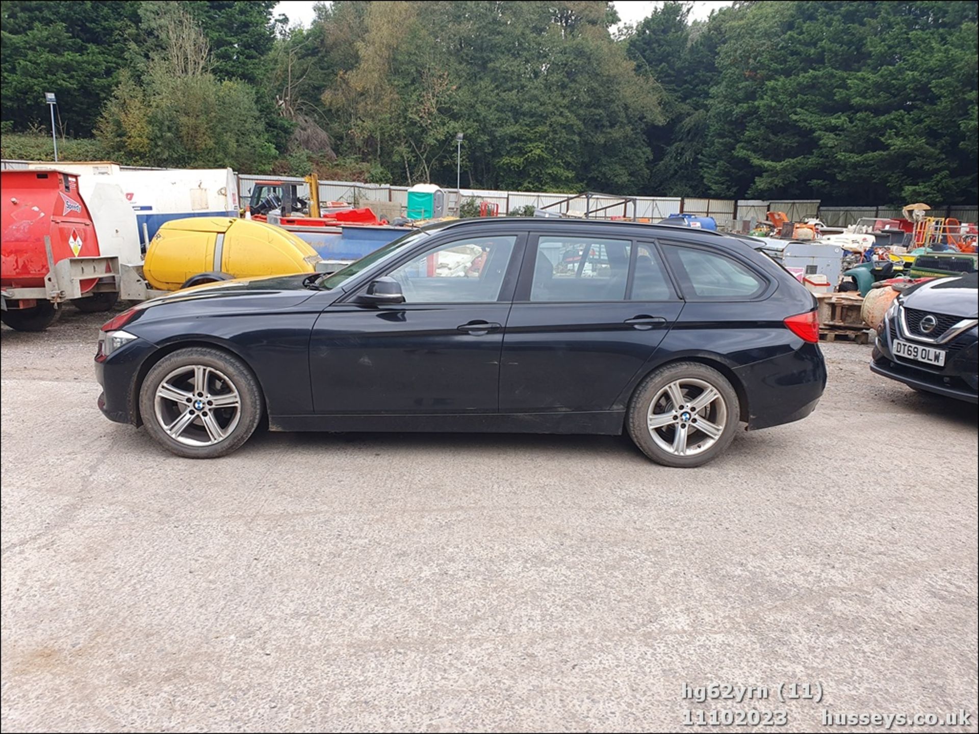 13/62 BMW 318D SE - 1995cc 5dr Estate (Black, 201k) - Image 12 of 58