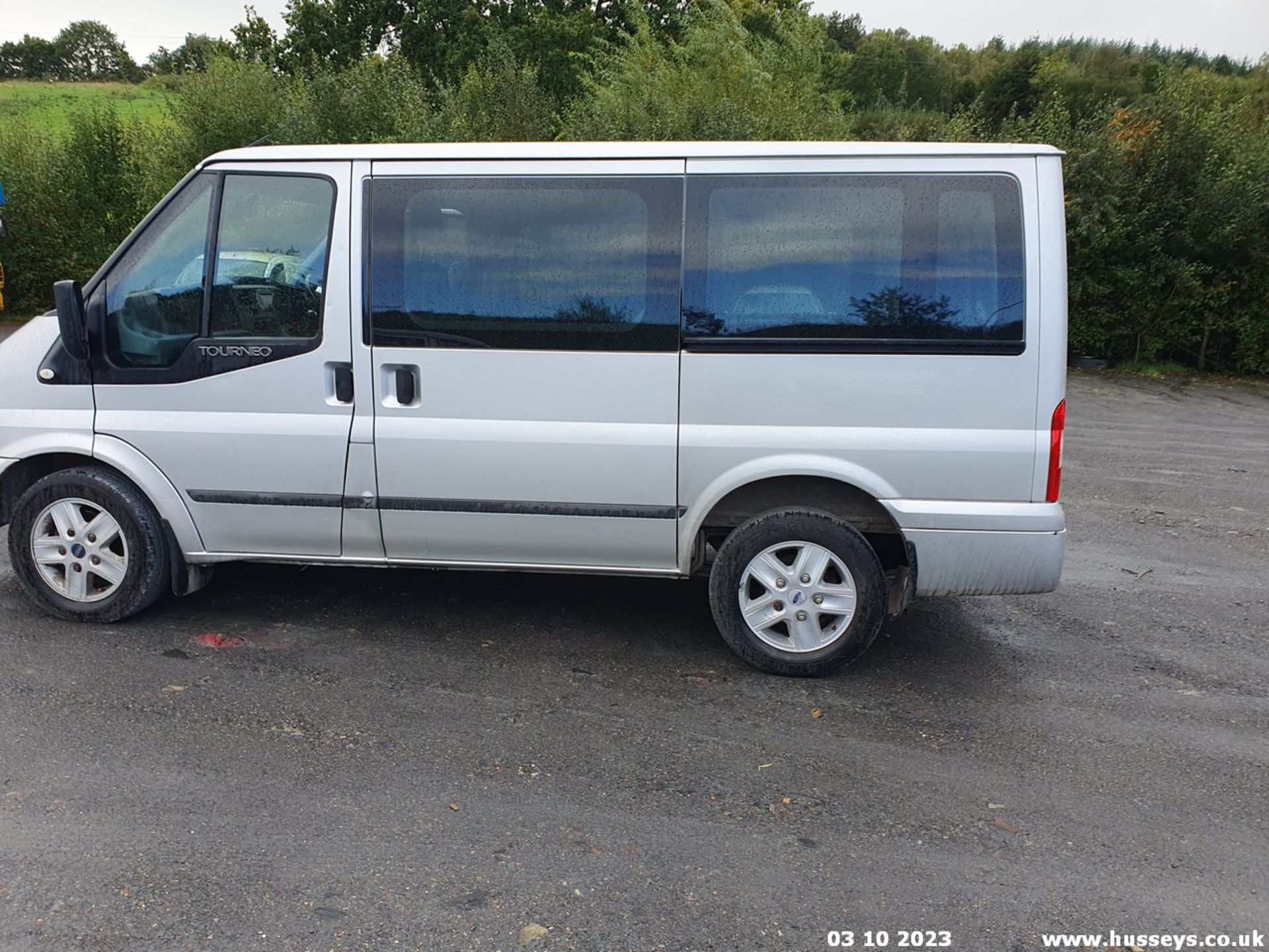 13/62 FORD TRANSIT 125 T280 FWD - 2198cc 5dr MPV (Silver, 146k) - Image 11 of 65