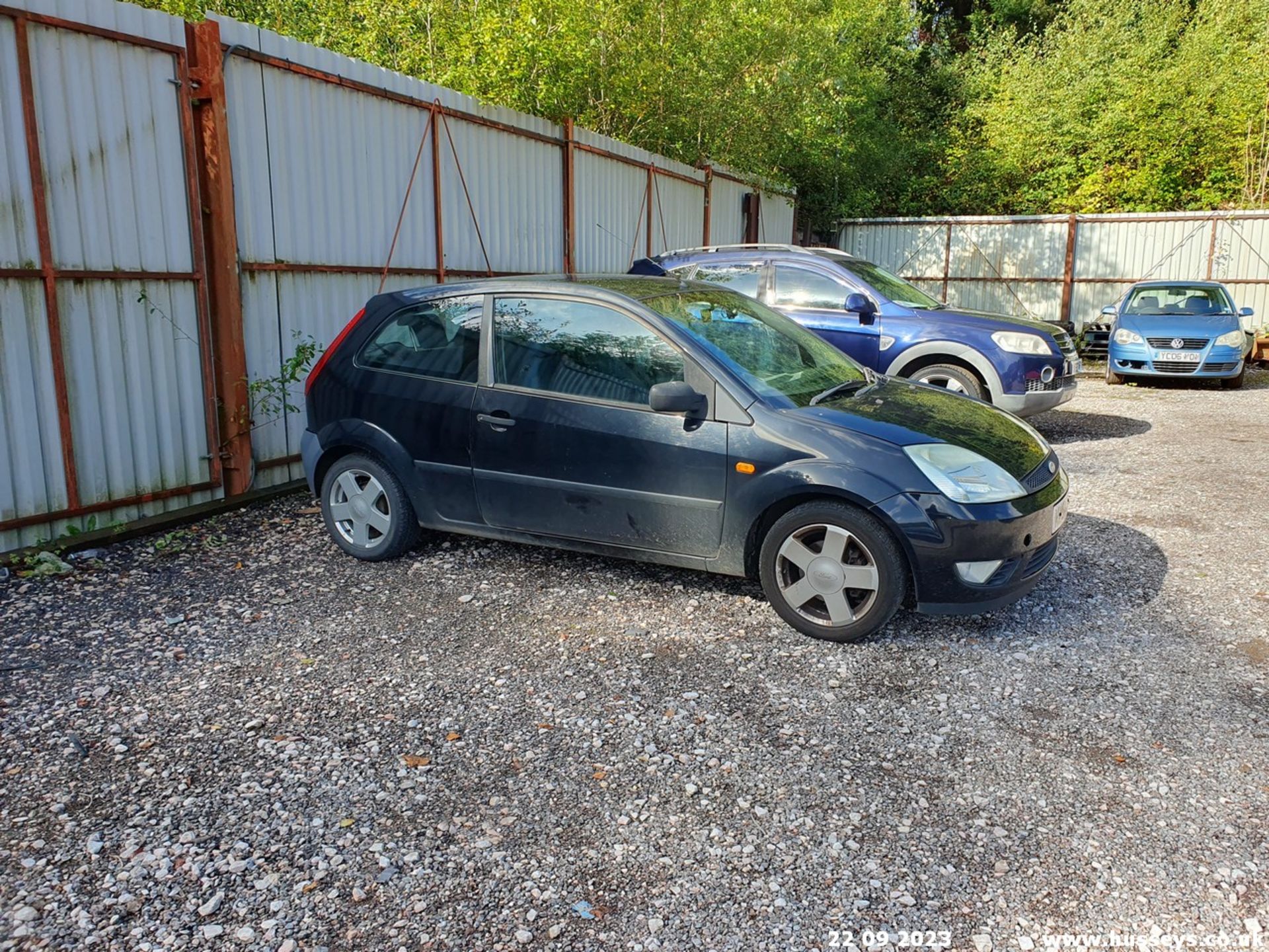 05/54 FORD FIESTA ZETEC - 1388cc 3dr Hatchback (Black) - Image 5 of 45