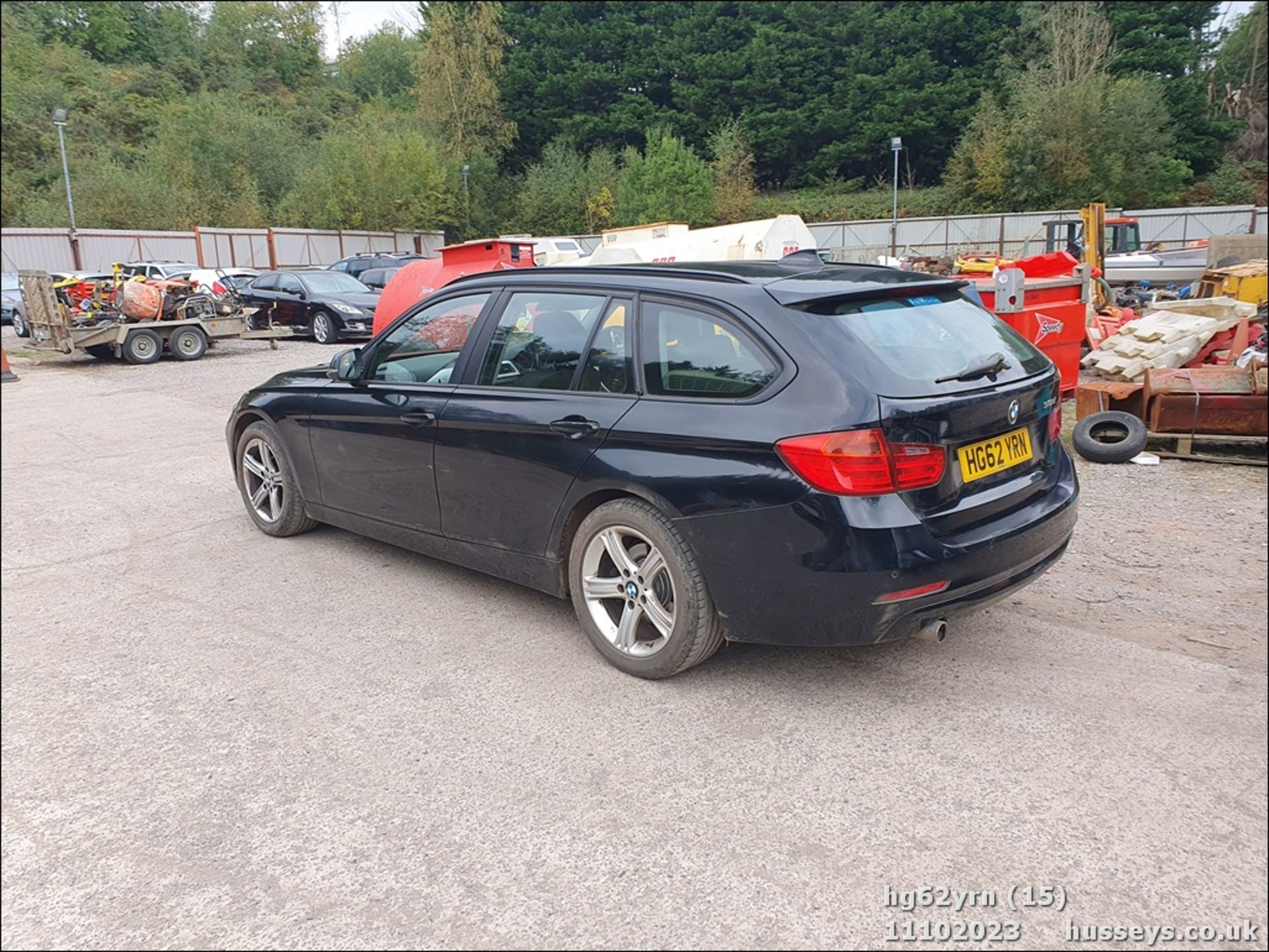 13/62 BMW 318D SE - 1995cc 5dr Estate (Black, 201k) - Image 16 of 58