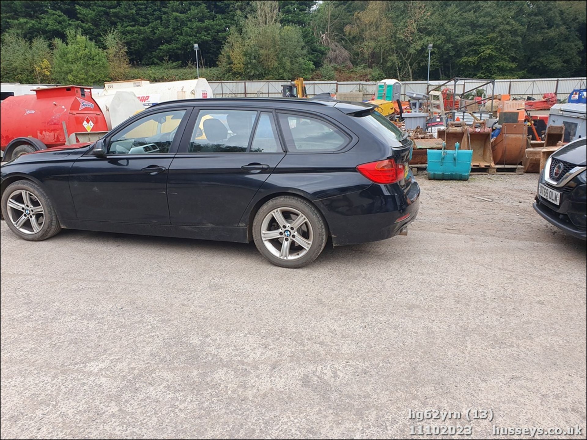 13/62 BMW 318D SE - 1995cc 5dr Estate (Black, 201k) - Image 14 of 58