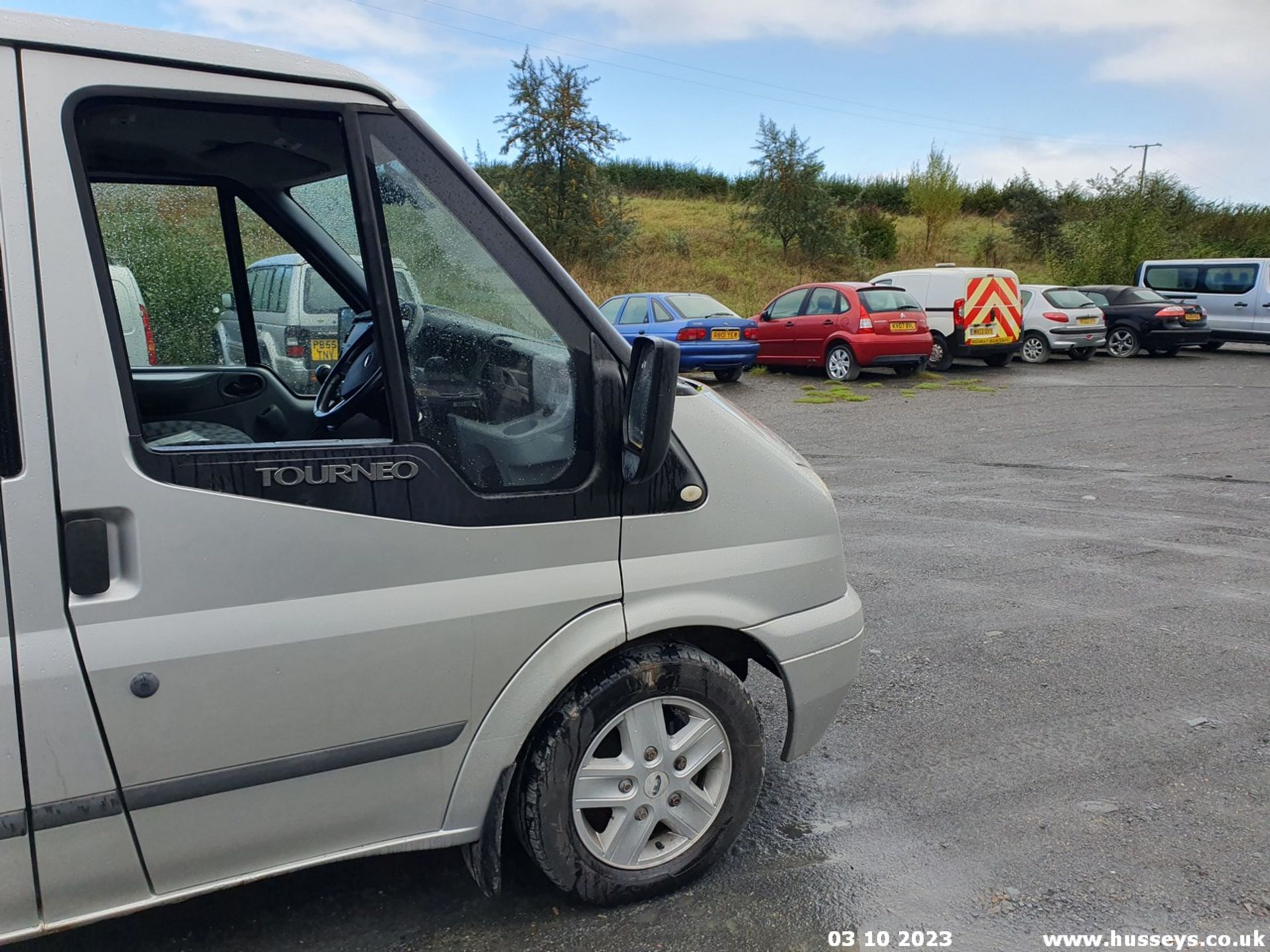 13/62 FORD TRANSIT 125 T280 FWD - 2198cc 5dr MPV (Silver, 146k) - Image 23 of 65