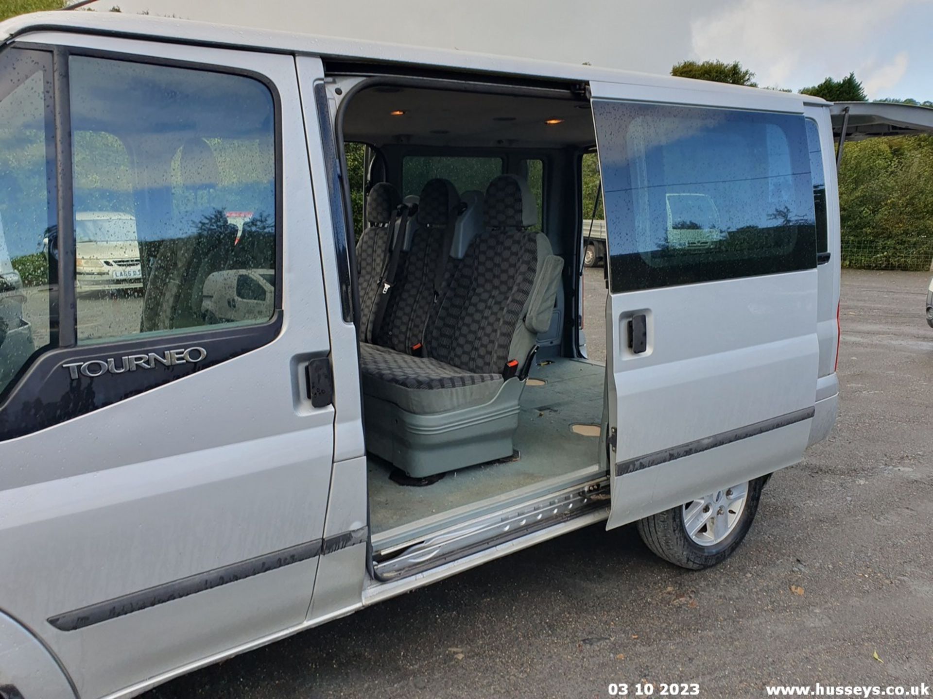 13/62 FORD TRANSIT 125 T280 FWD - 2198cc 5dr MPV (Silver, 146k) - Image 62 of 65