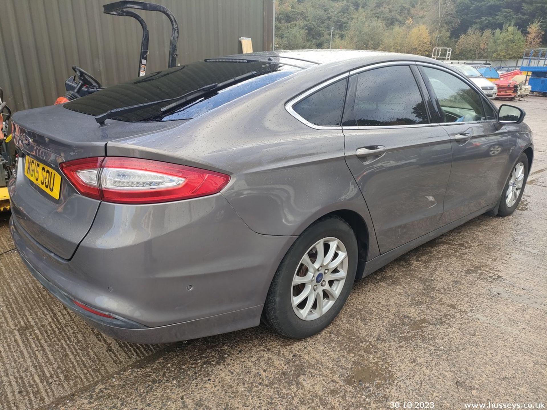 15/15 FORD MONDEO ZETEC ECONETIC TDC - 1560cc 5dr Hatchback (Grey, 175k) - Image 22 of 38