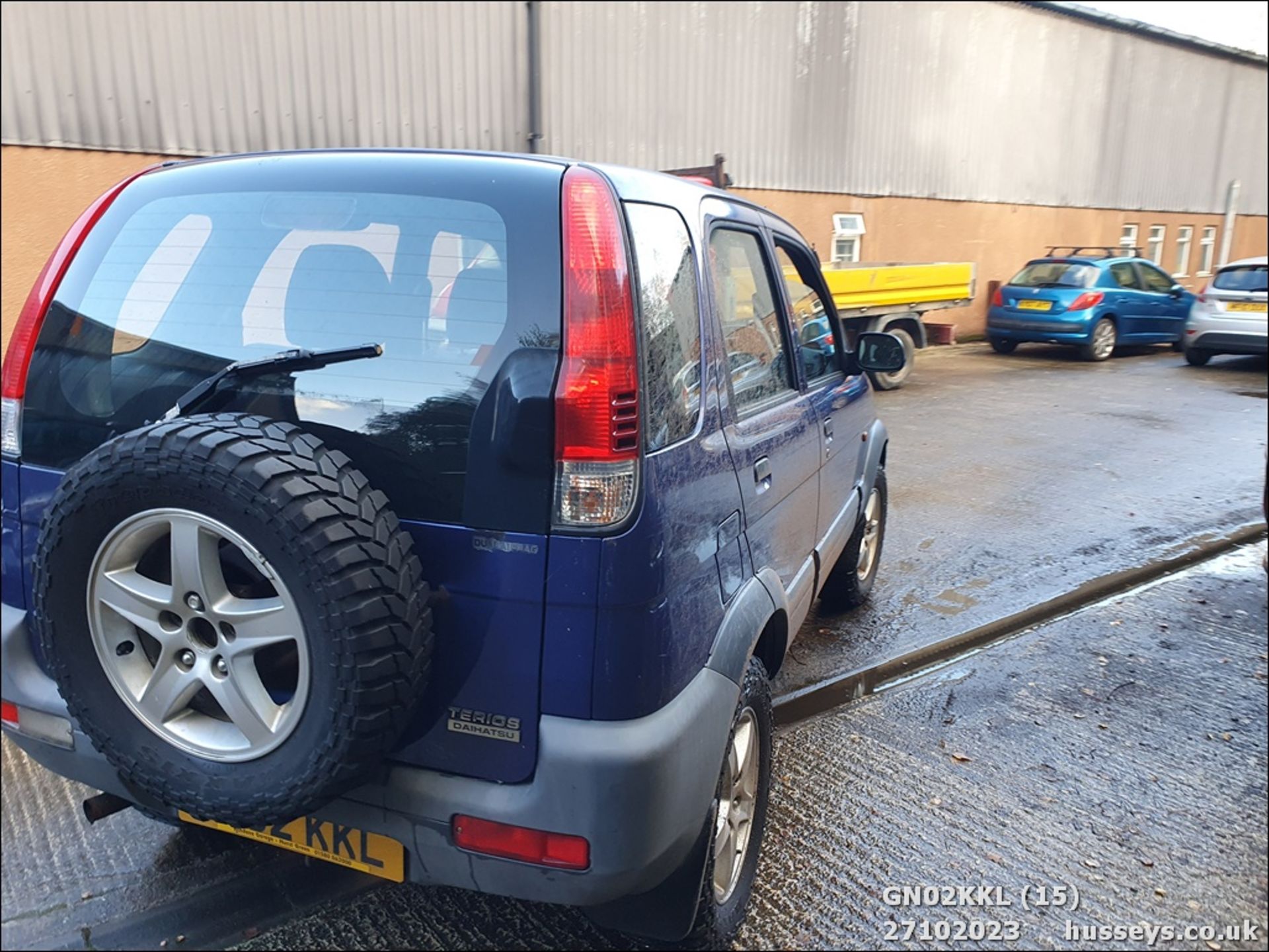 02/02 DAIHATSU TERIOS EL - 1298cc 5dr Estate (Blue/grey) - Image 16 of 52