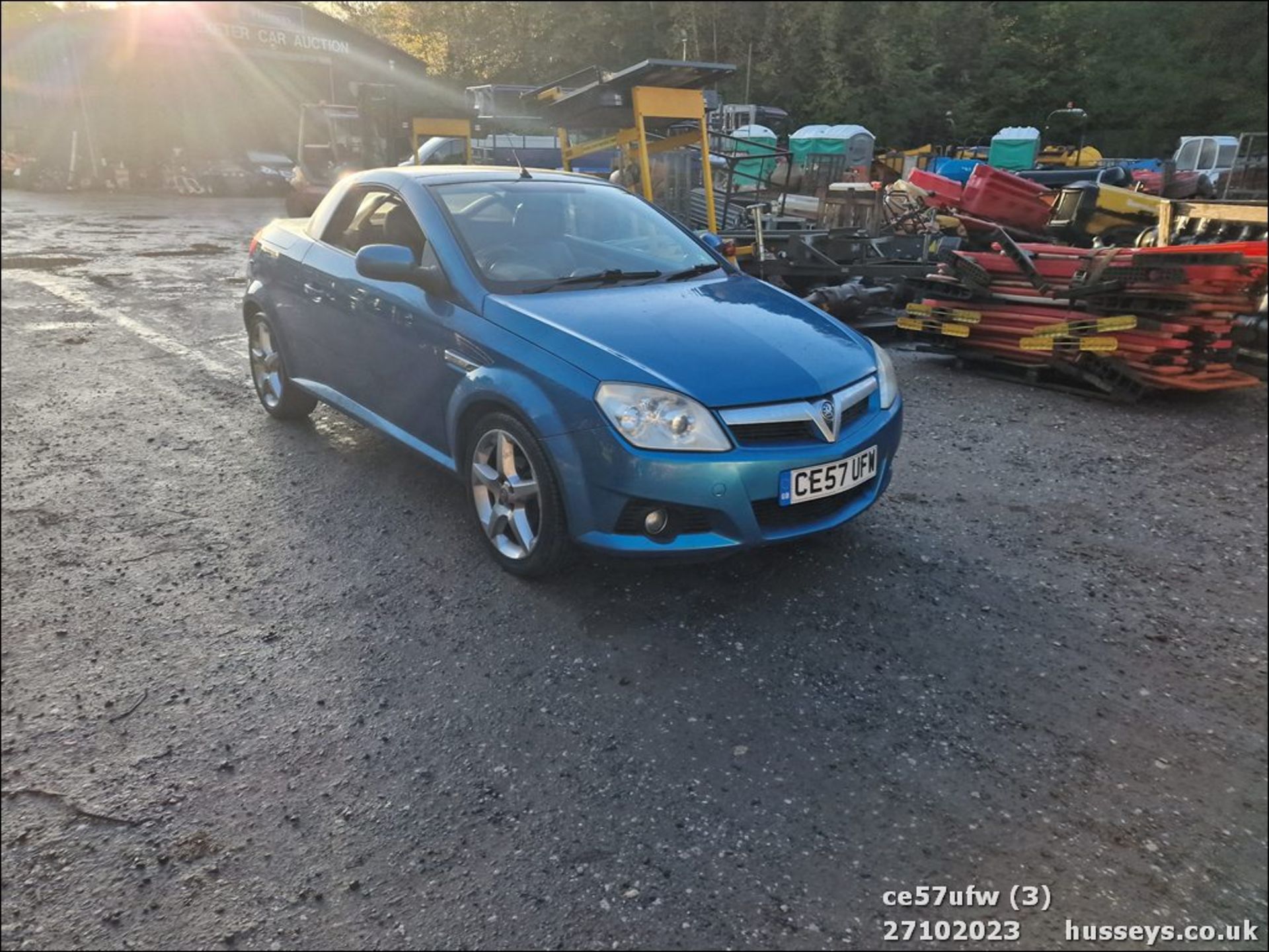 07/57 VAUXHALL TIGRA EXCLUSIV - 1364cc 2dr Convertible (Blue) - Image 39 of 41