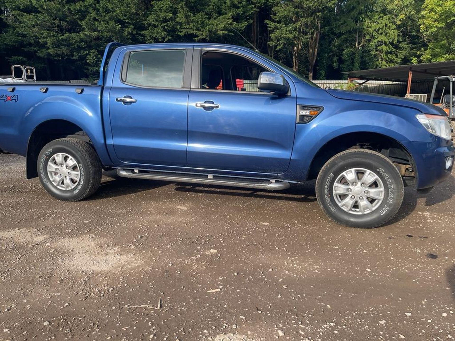 13/63 FORD RANGER XLT 4X4 TDCI - 2198cc 4dr 4x4 (Blue, 113k) - Image 6 of 18