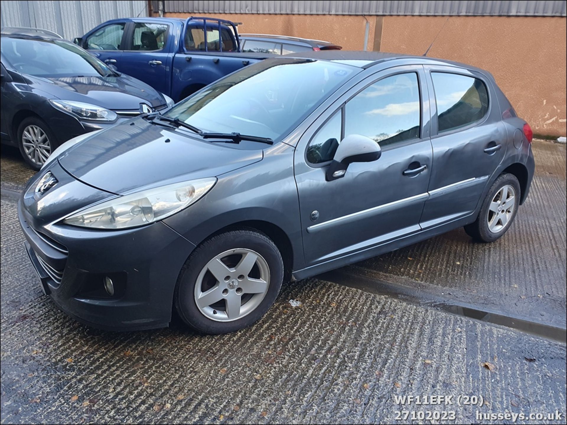 11/11 PEUGEOT 207 ENVY - 1360cc 5dr Hatchback (Grey) - Image 21 of 53