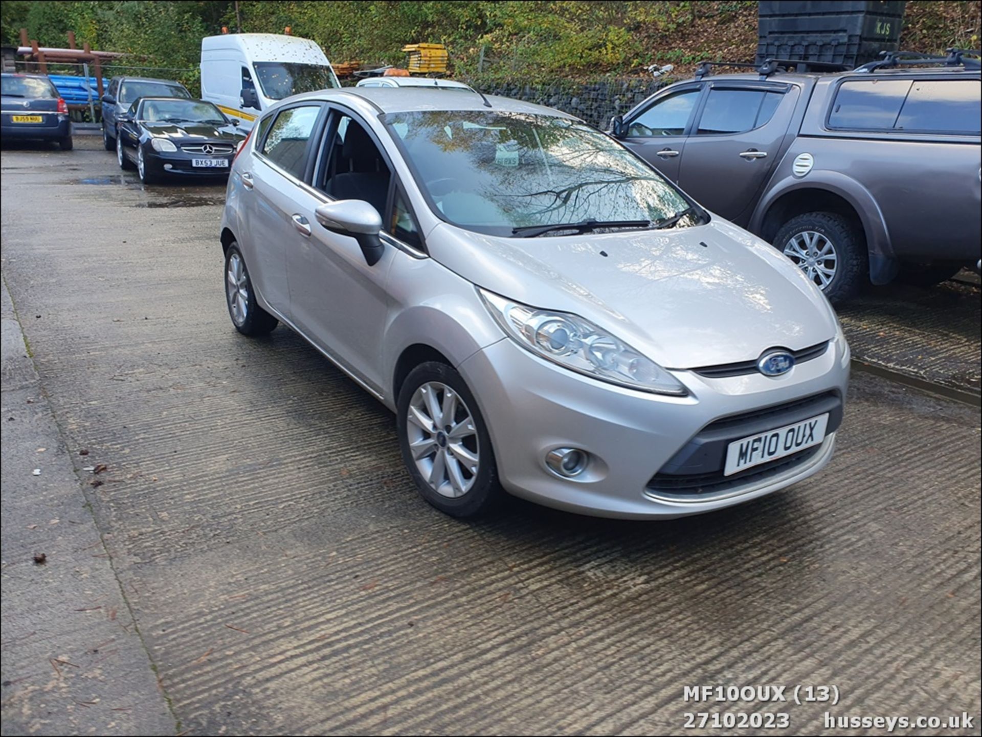 10/10 FORD FIESTA ZETEC 68 TDCI - 1399cc 5dr Hatchback (Silver, 156k) - Image 14 of 67