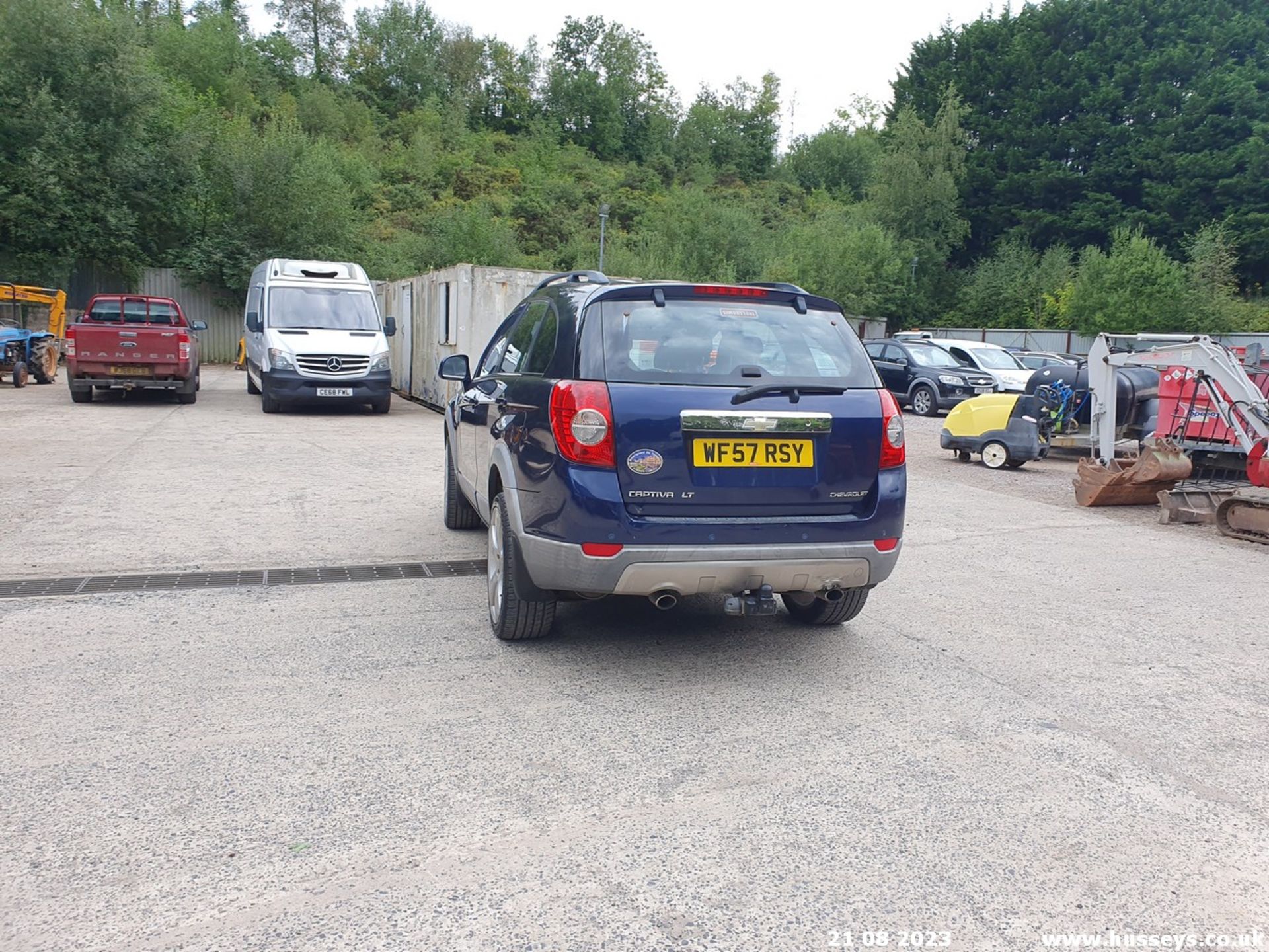 07/57 CHEVROLET CAPTIVA LT 5S VCDI - 1991cc 5dr Estate (Blue, 109k) - Image 21 of 45