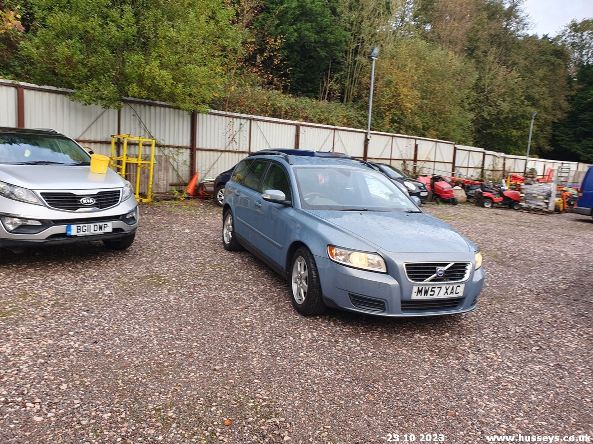 08/57 VOLVO V50 S D - 1998cc 5dr Estate (Blue, 136k) - Image 54 of 56