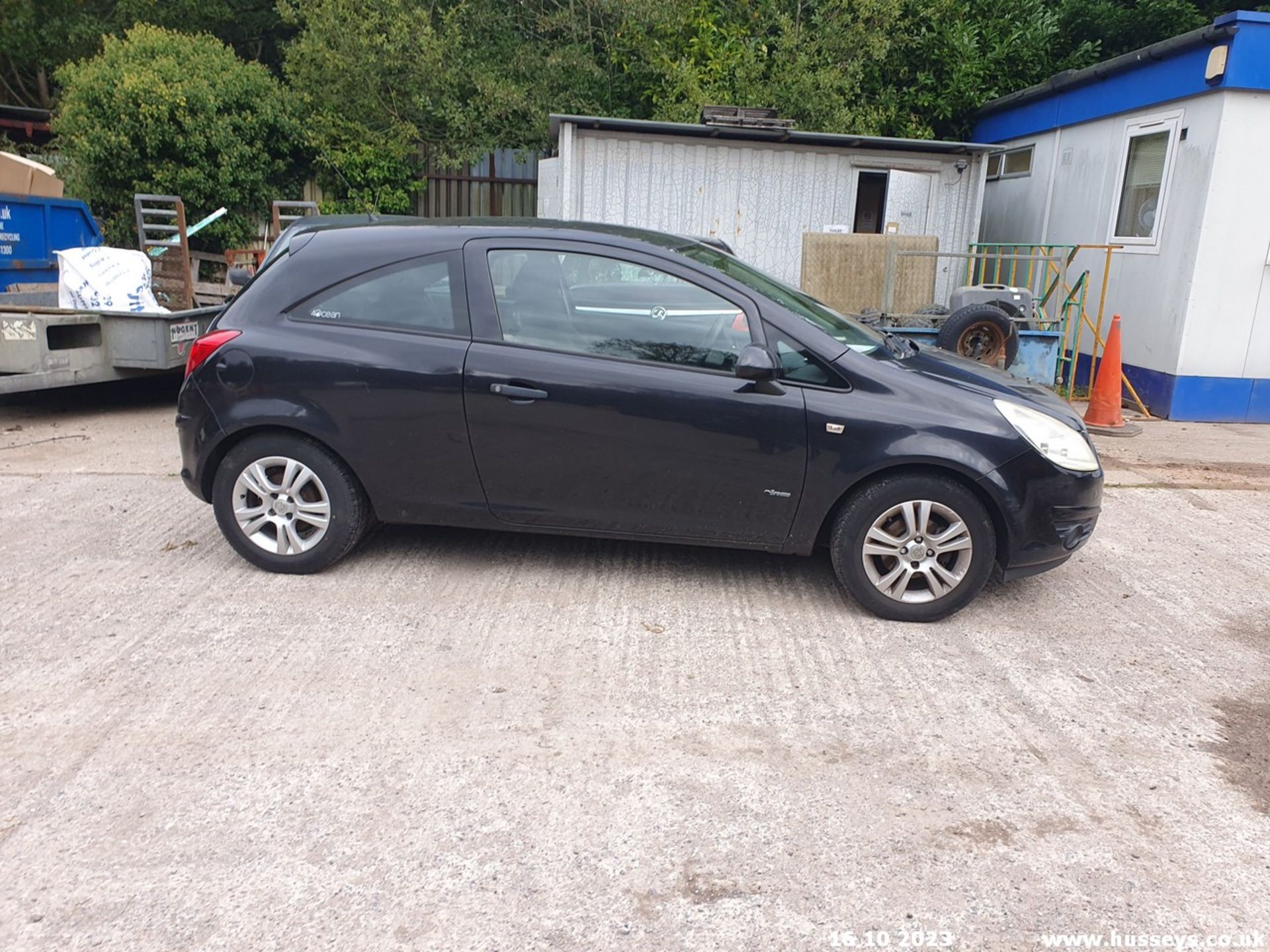 08/58 VAUXHALL CORSA BREEZE CDTI - 1248cc 3dr Hatchback (Black) - Image 10 of 22