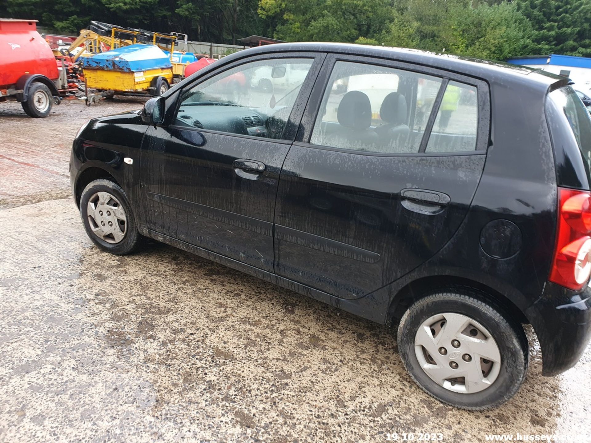 10/10 KIA PICANTO 1 - 999cc 5dr Hatchback (Black, 61k) - Image 18 of 53