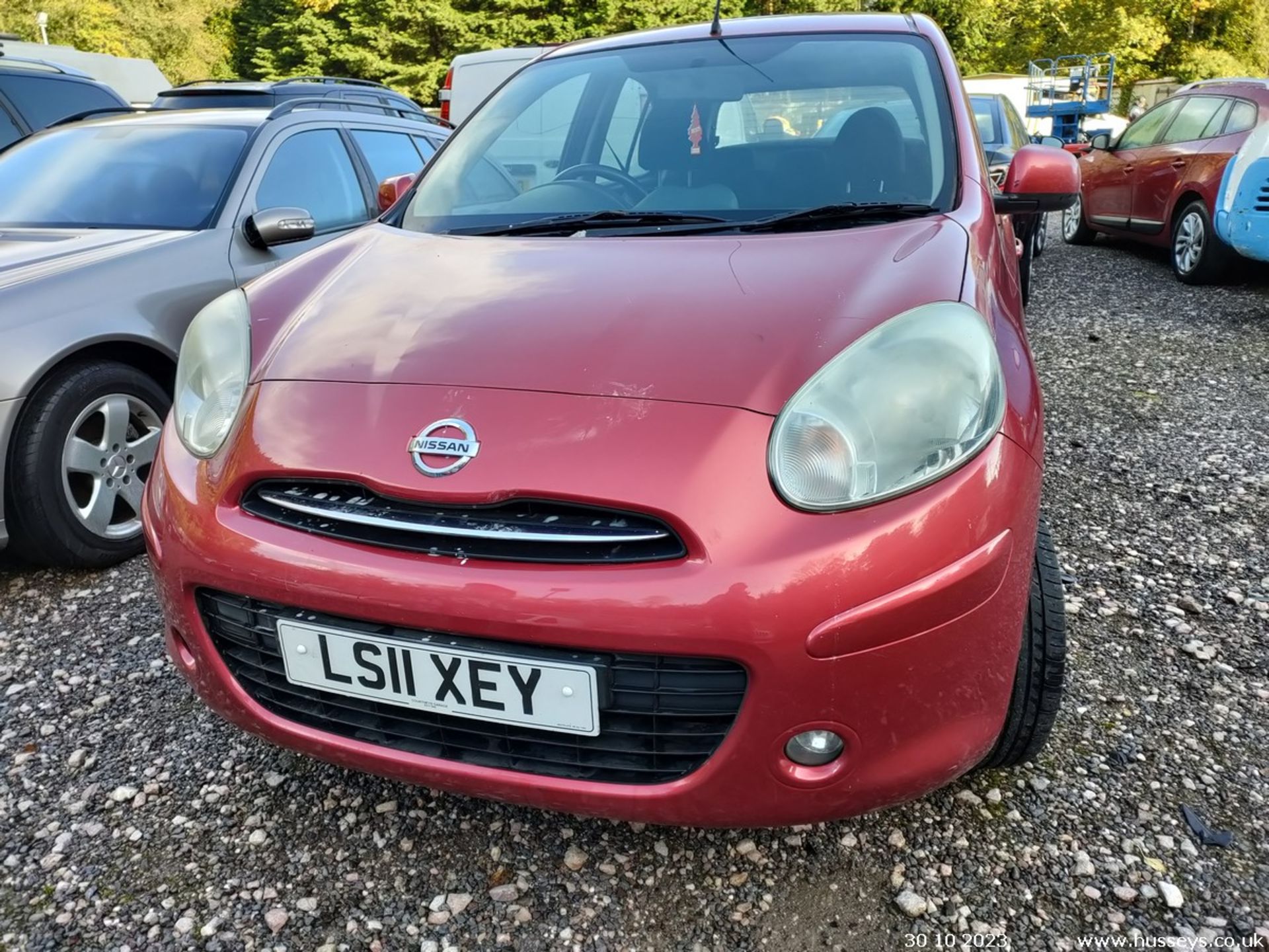 11/11 NISSAN MICRA ACENTA - 1198cc 5dr Hatchback (Red) - Image 6 of 43