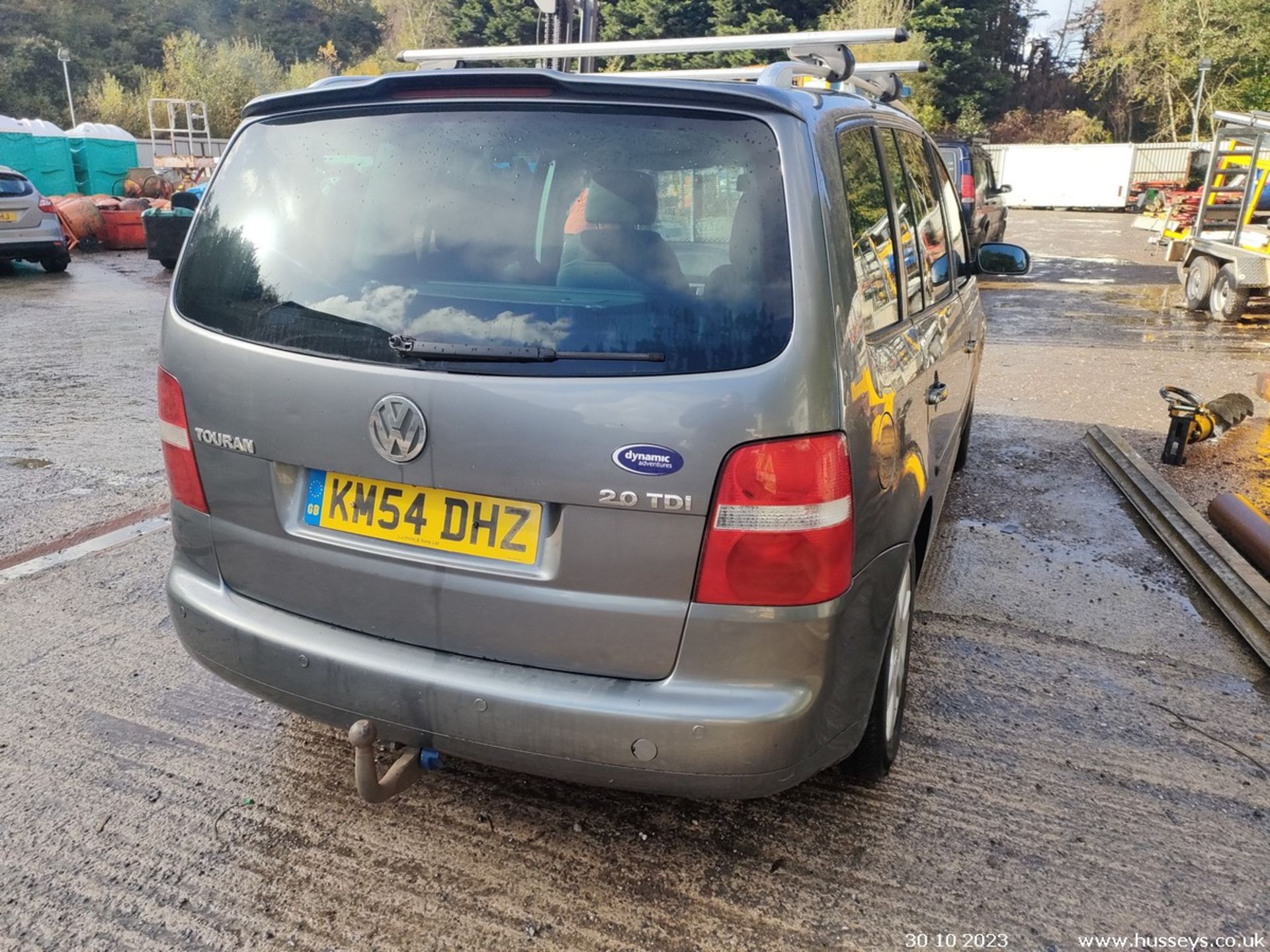 04/54 VOLKSWAGEN TOURAN SPORT TDI - 1968cc 5dr MPV (Grey, 183k) - Image 19 of 35