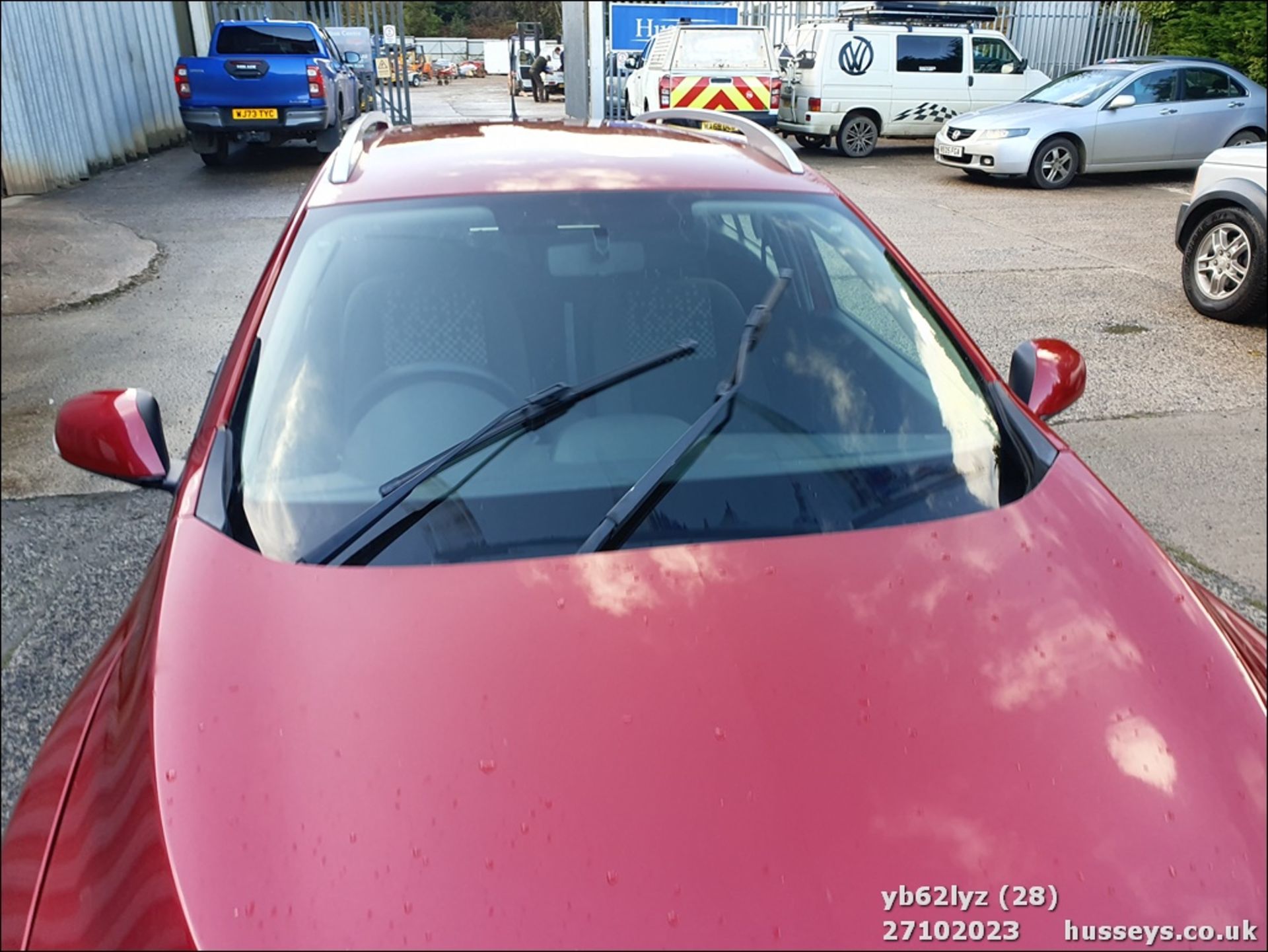 13/62 RENAULT MEGANE EXPRESSION PLUS DC - 1461cc 5dr Estate (Red, 211k) - Image 29 of 57