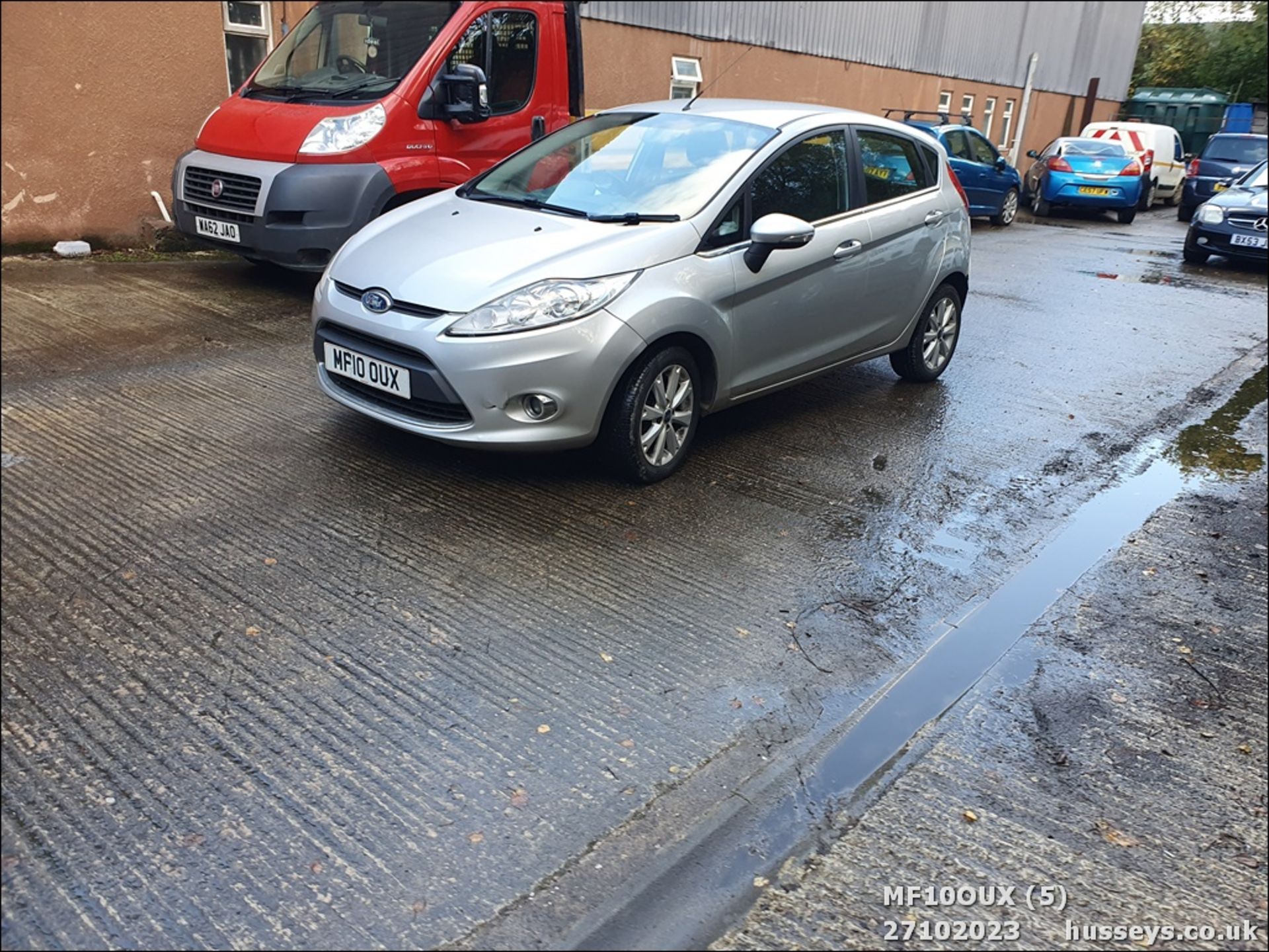 10/10 FORD FIESTA ZETEC 68 TDCI - 1399cc 5dr Hatchback (Silver, 156k) - Image 6 of 67