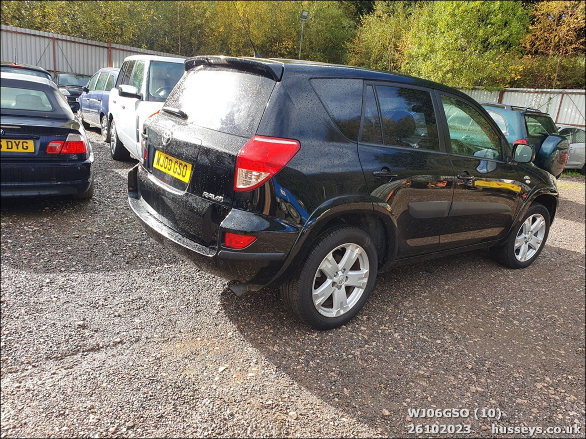 09/09 TOYOTA RAV4 SR180 D-4D - 2231cc 5dr Estate (Black, 101k) - Image 11 of 53